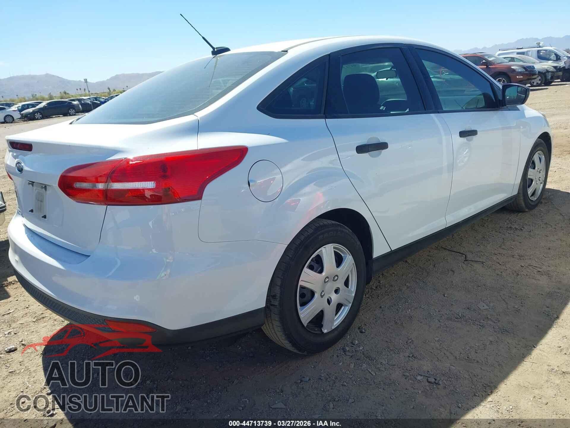FORD FOCUS 2018 - 1FADP3E22JL224238