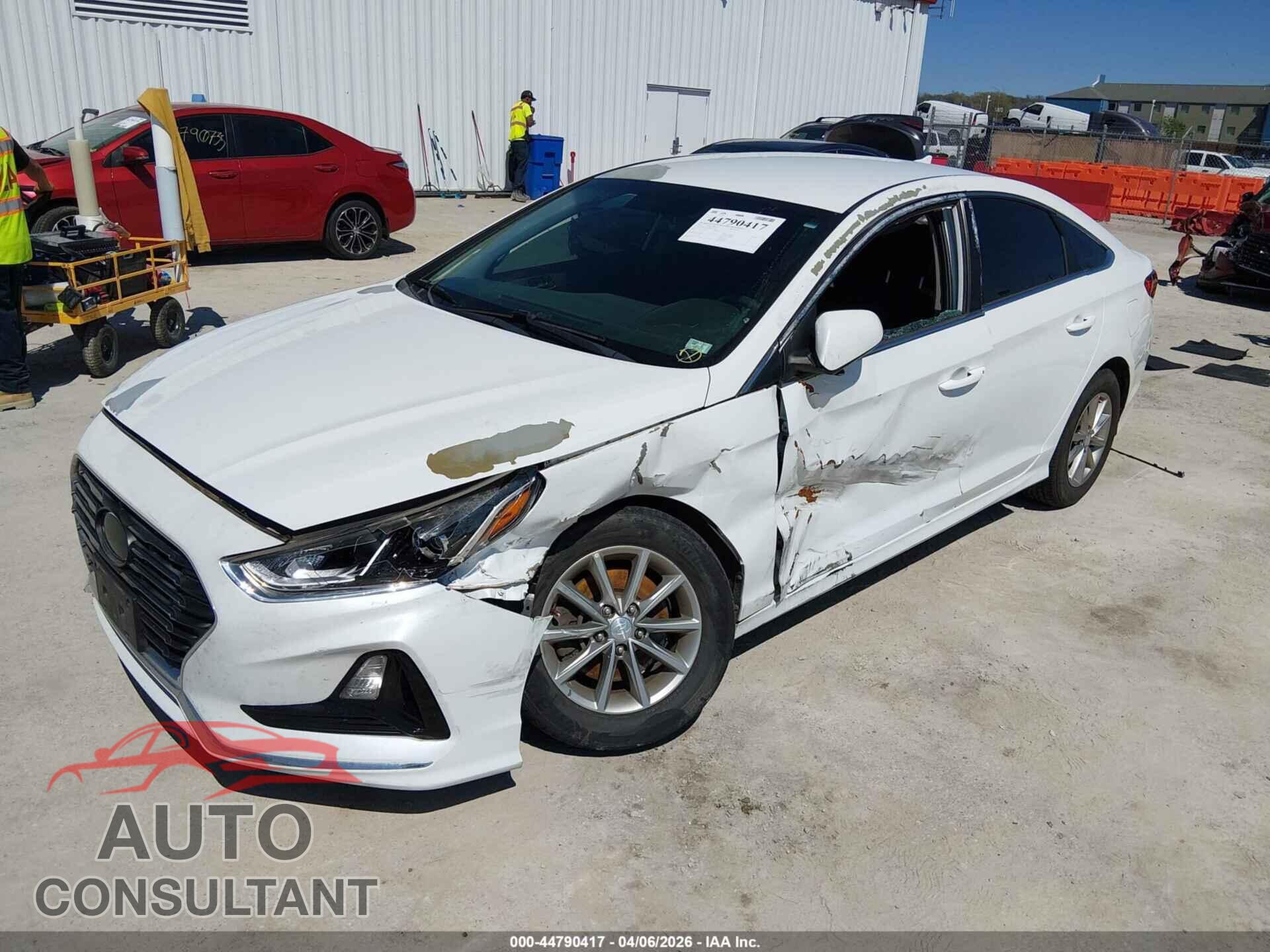 HYUNDAI SONATA 2019 - 5NPE24AFXKH803169