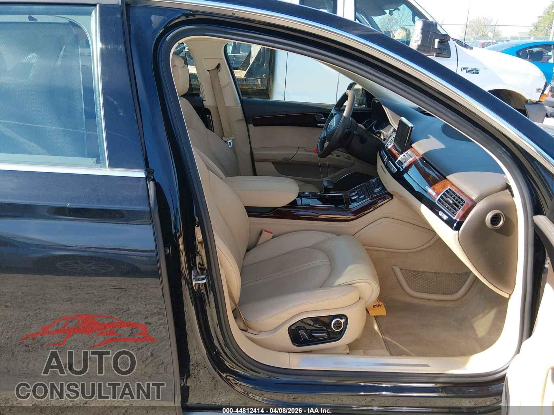 AUDI A8 L 2013 - WAUR2AFD5DN020770