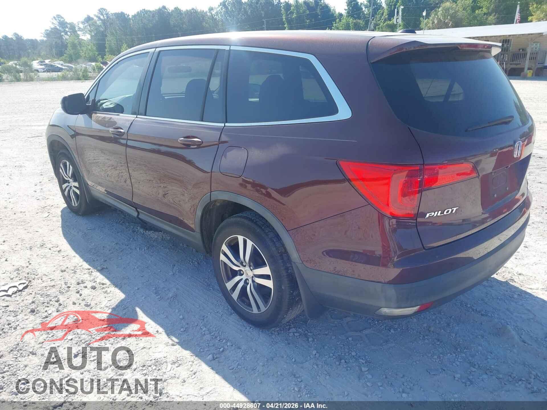 HONDA PILOT 2017 - 5FNYF5H3XHB015244