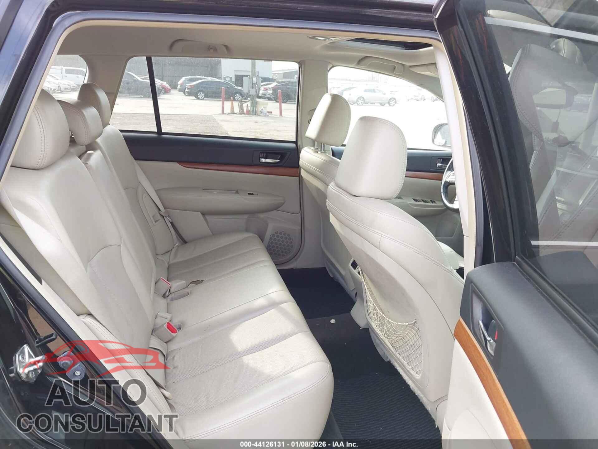 SUBARU OUTBACK 2013 - 4S4BRCLC6D3239641