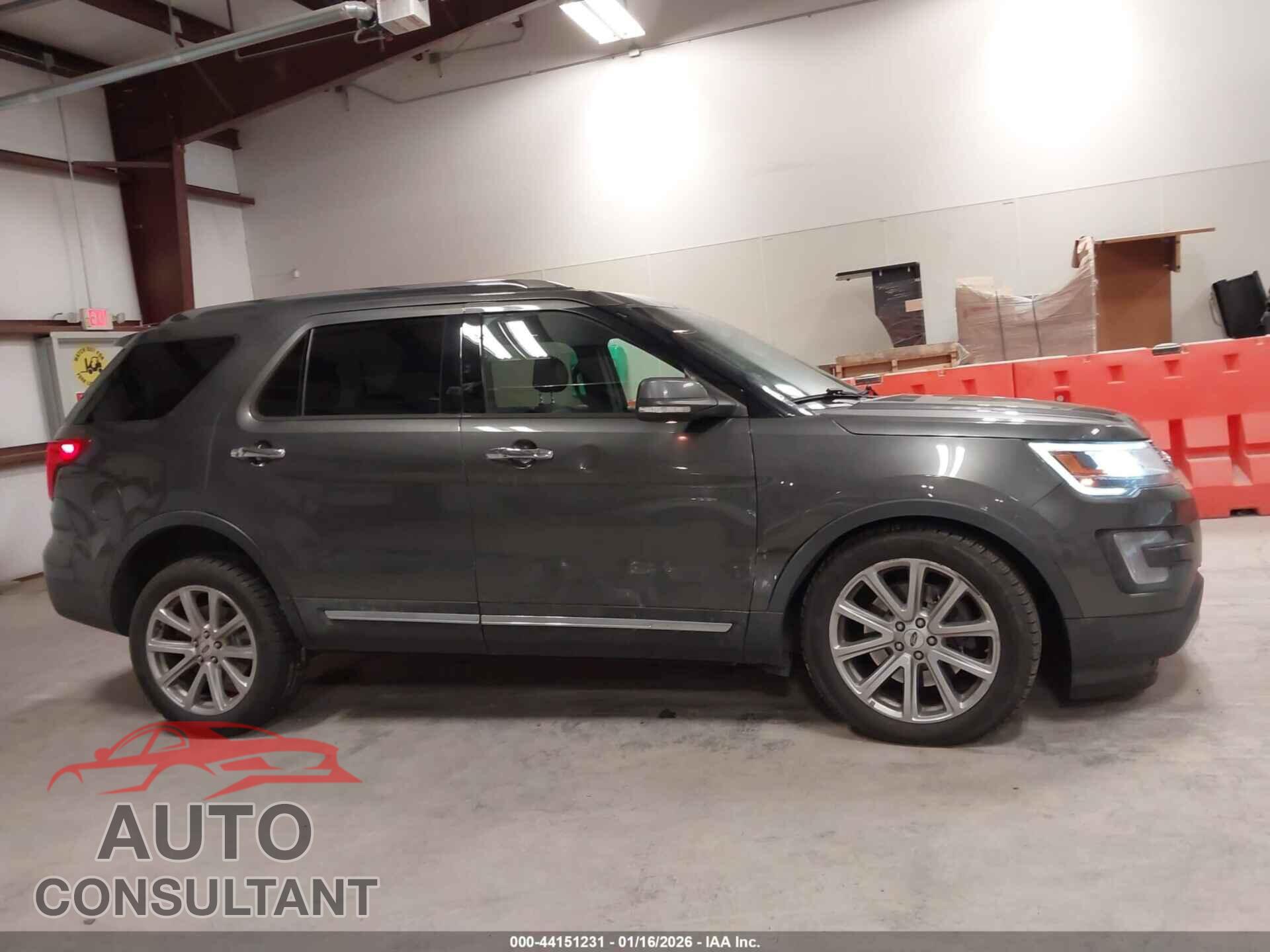 FORD EXPLORER 2017 - 1FM5K8F80HGC69237