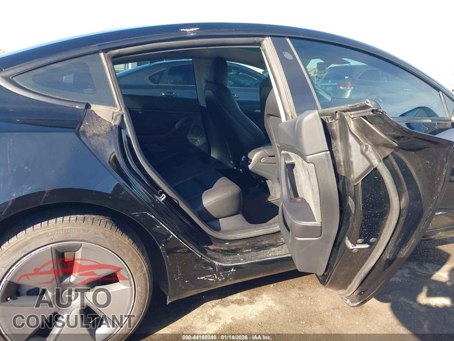 TESLA MODEL 3 2023 - 5YJ3E1EA9PF609170