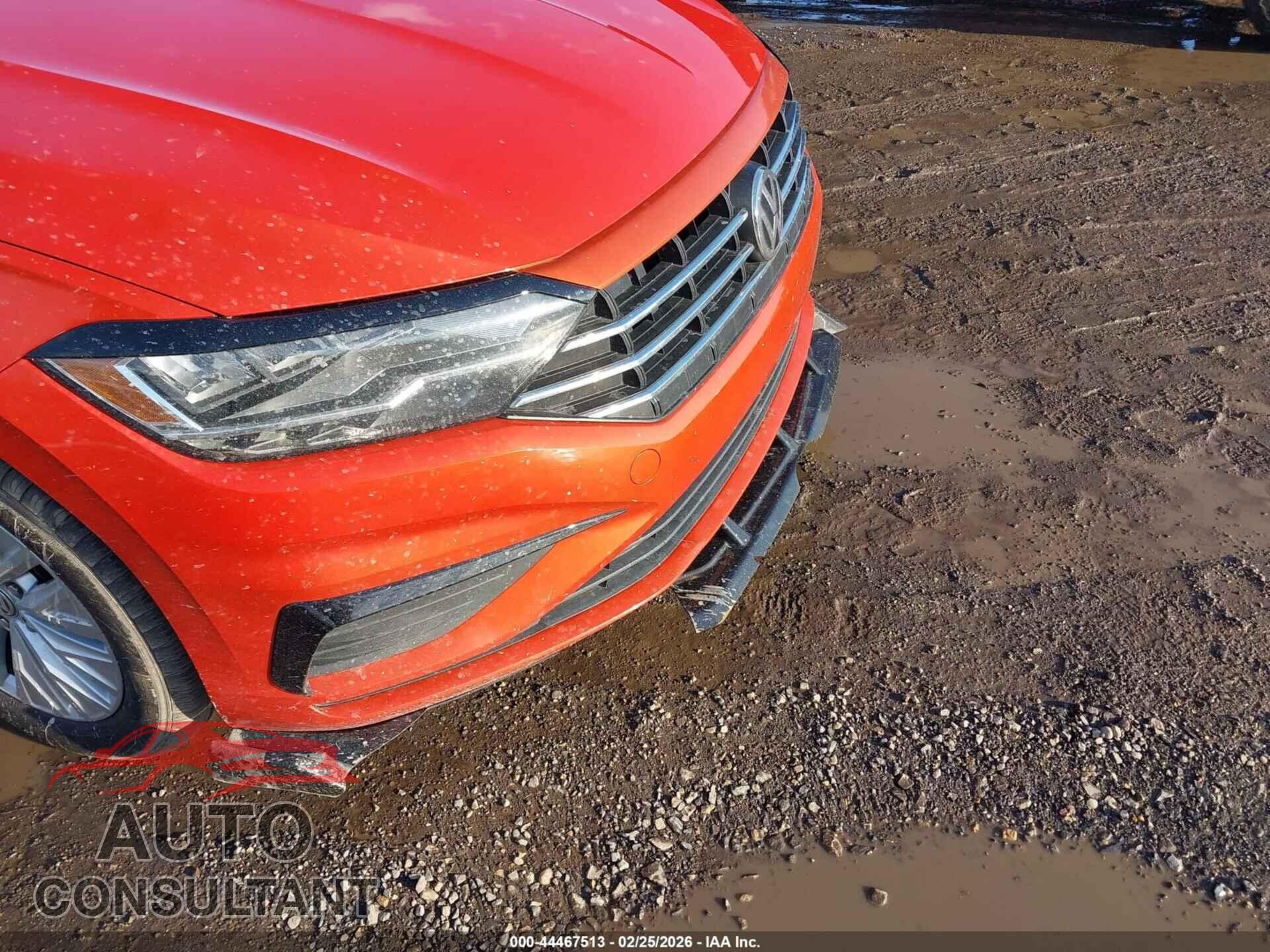 VOLKSWAGEN JETTA 2019 - 3VWCB7BU6KM194840