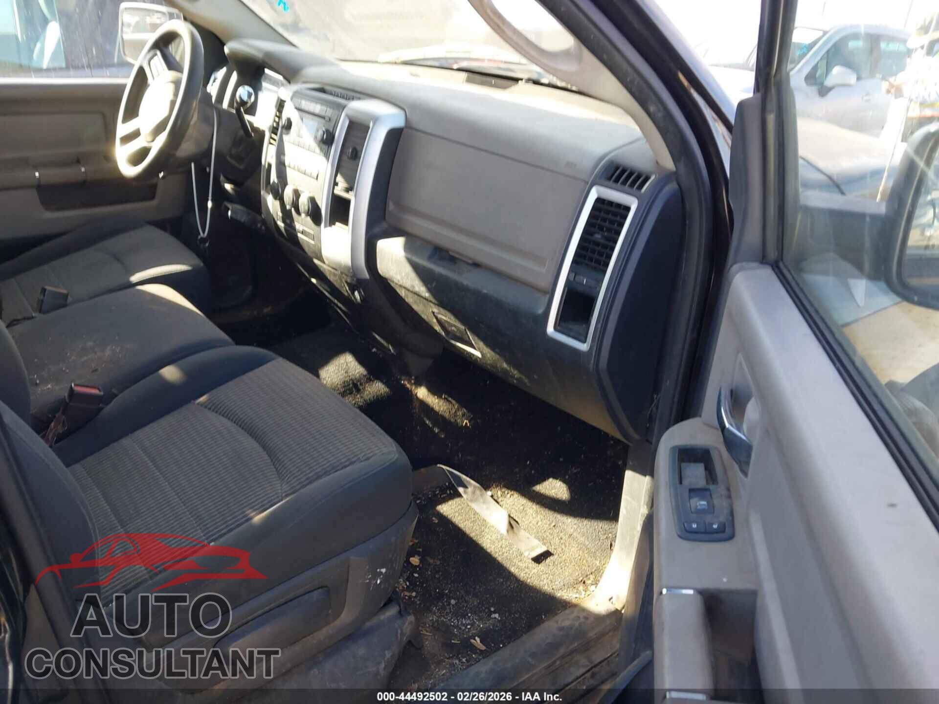 DODGE RAM 1500 2010 - 1D7RB1CP5AS119187