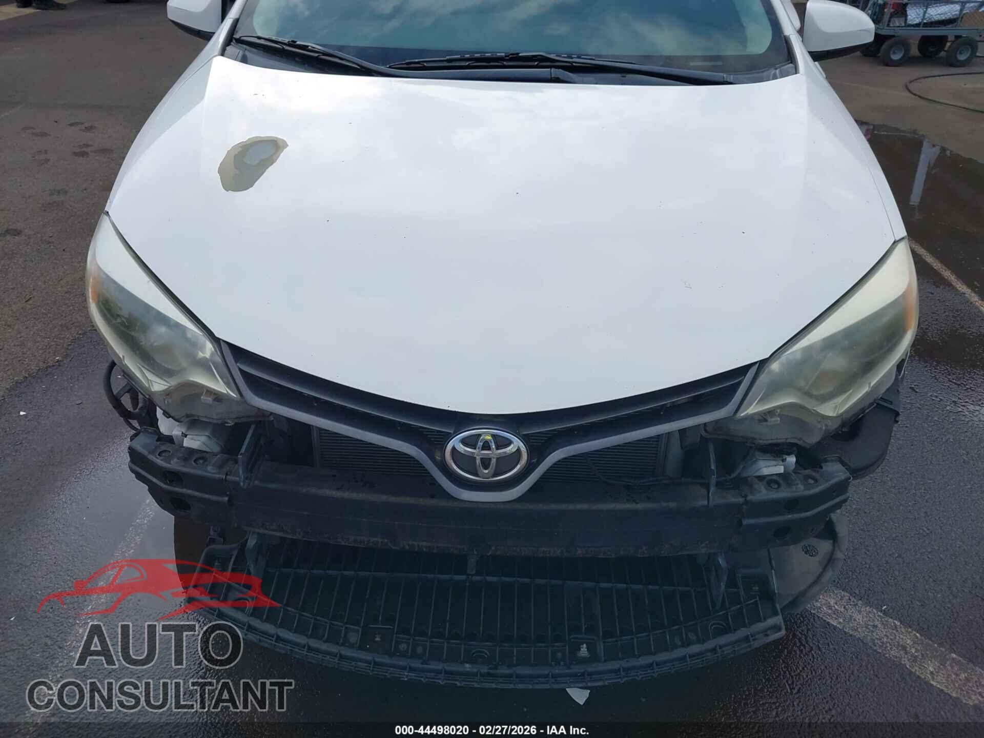 TOYOTA COROLLA 2015 - 5YFBURHE8FP196690