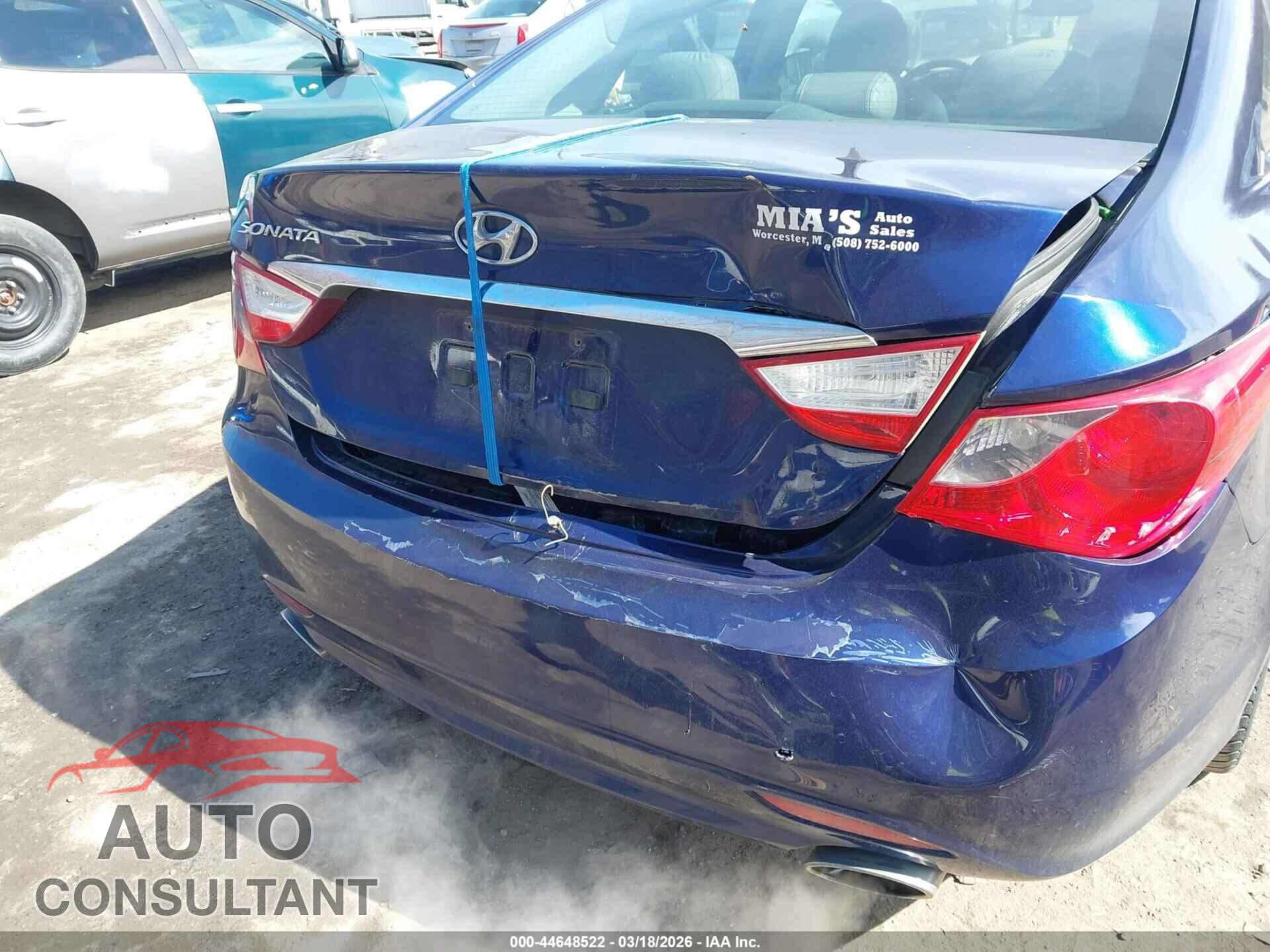 HYUNDAI SONATA 2011 - 5NPEC4AC8BH063687