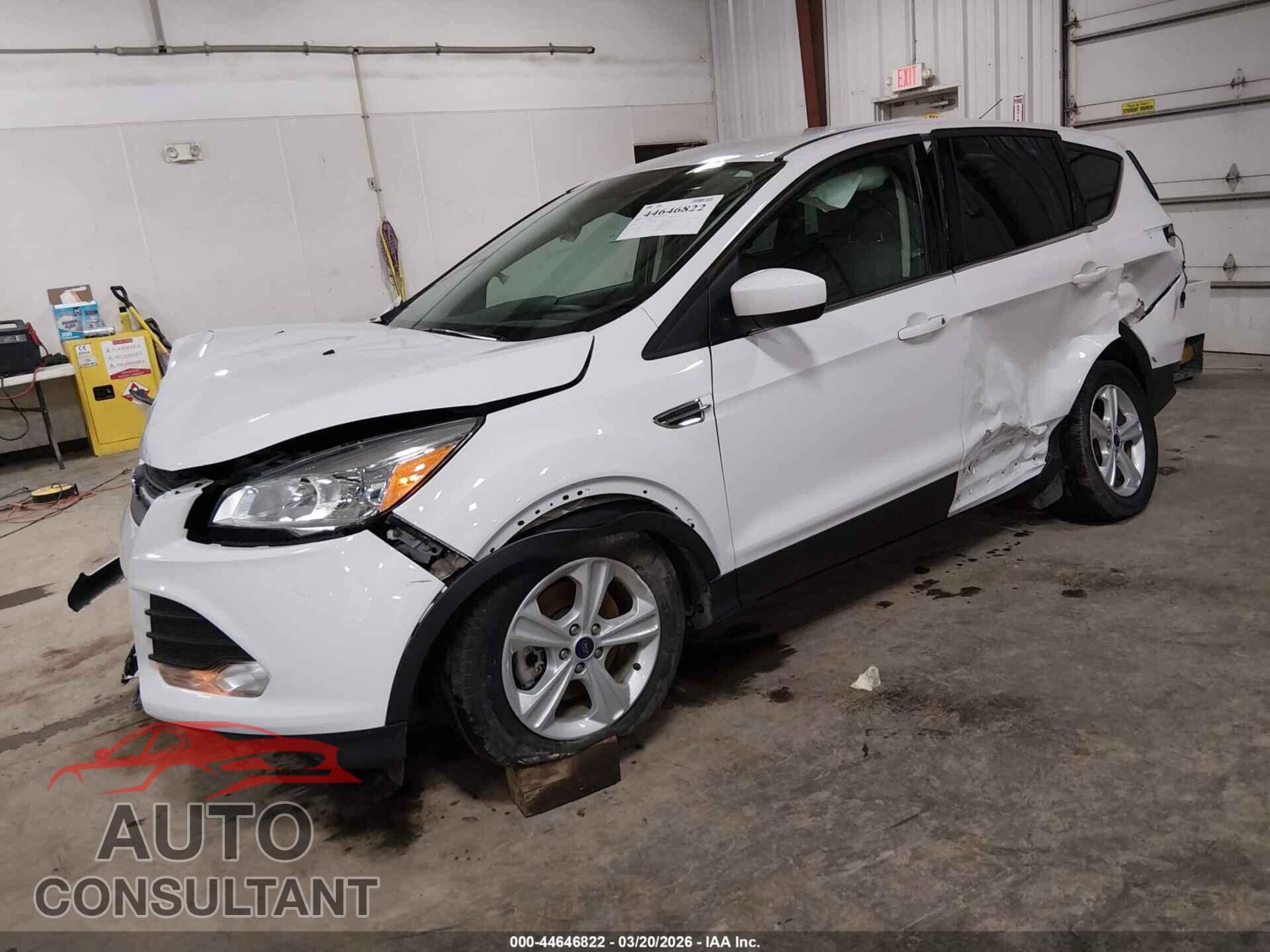 FORD ESCAPE 2016 - 1FMCU9GX3GUC80018