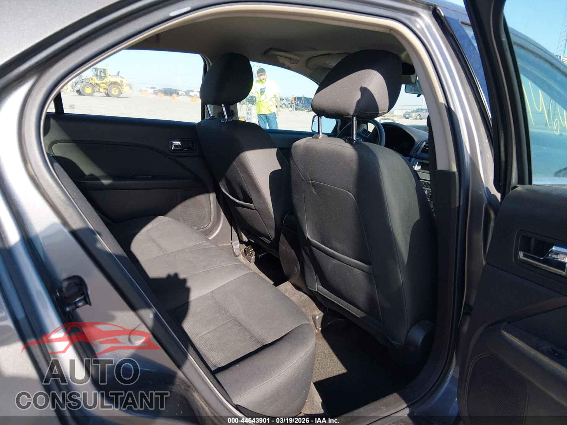 FORD FUSION 2011 - 3FAHP0HAXBR299517