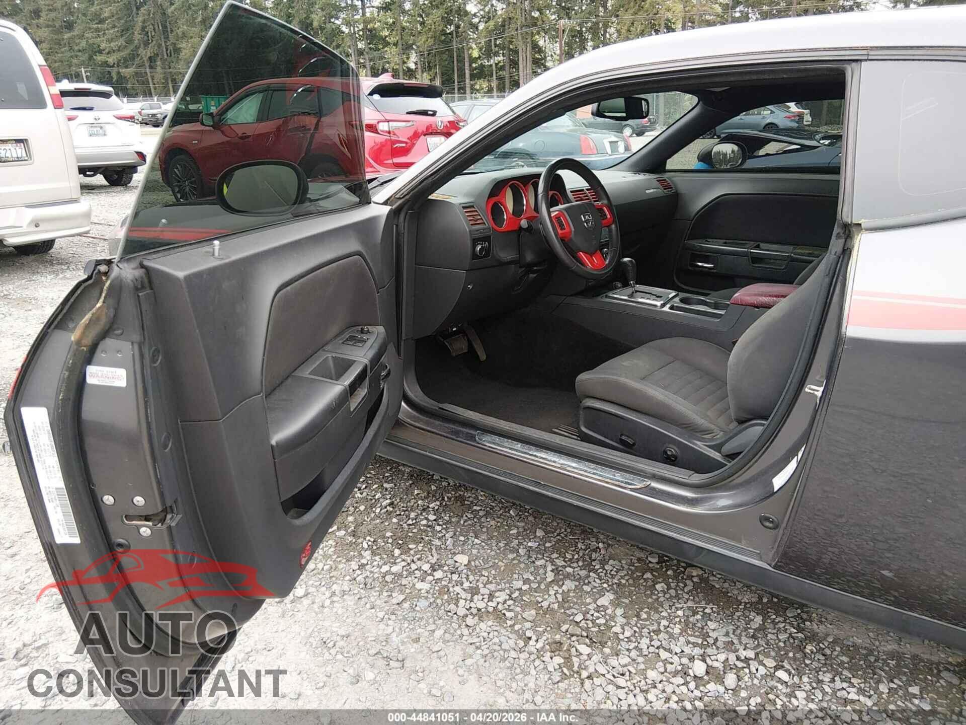 DODGE CHALLENGER 2014 - 2C3CDYAG8EH111995