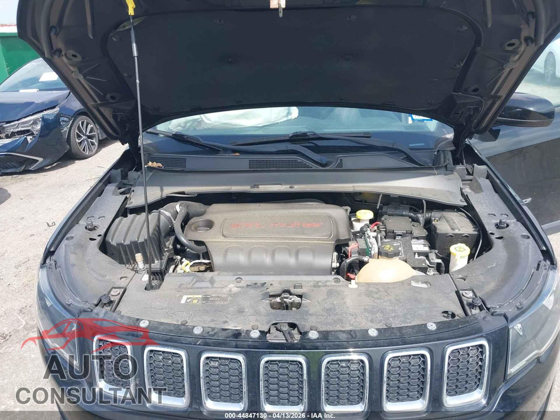 JEEP COMPASS 2018 - 3C4NJDBB9JT314341
