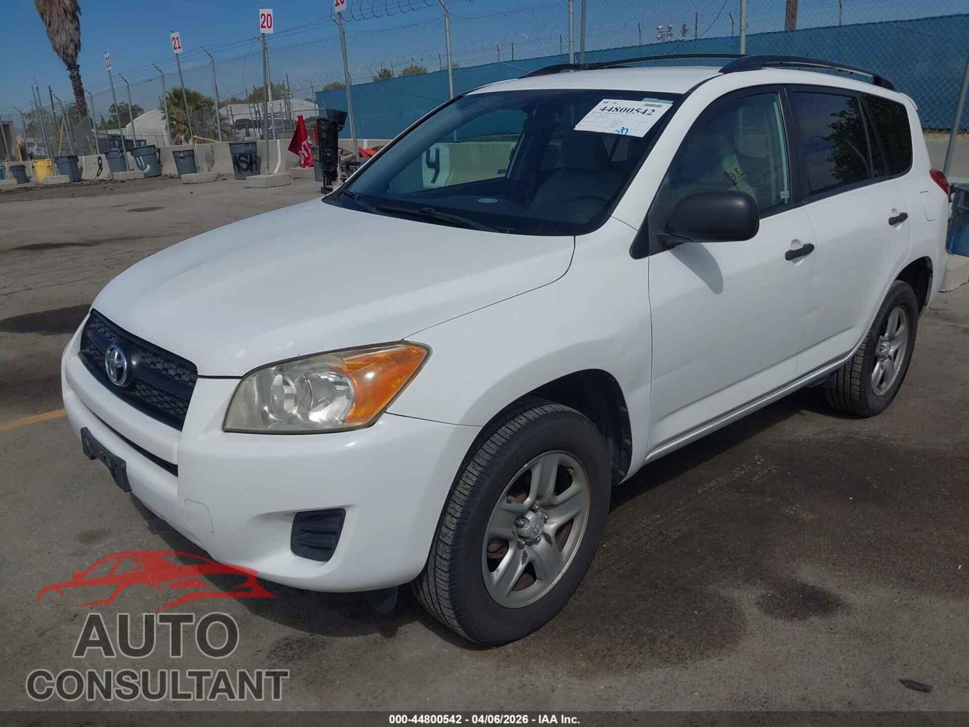 TOYOTA RAV4 2009 - JTMZF33VX9D010930