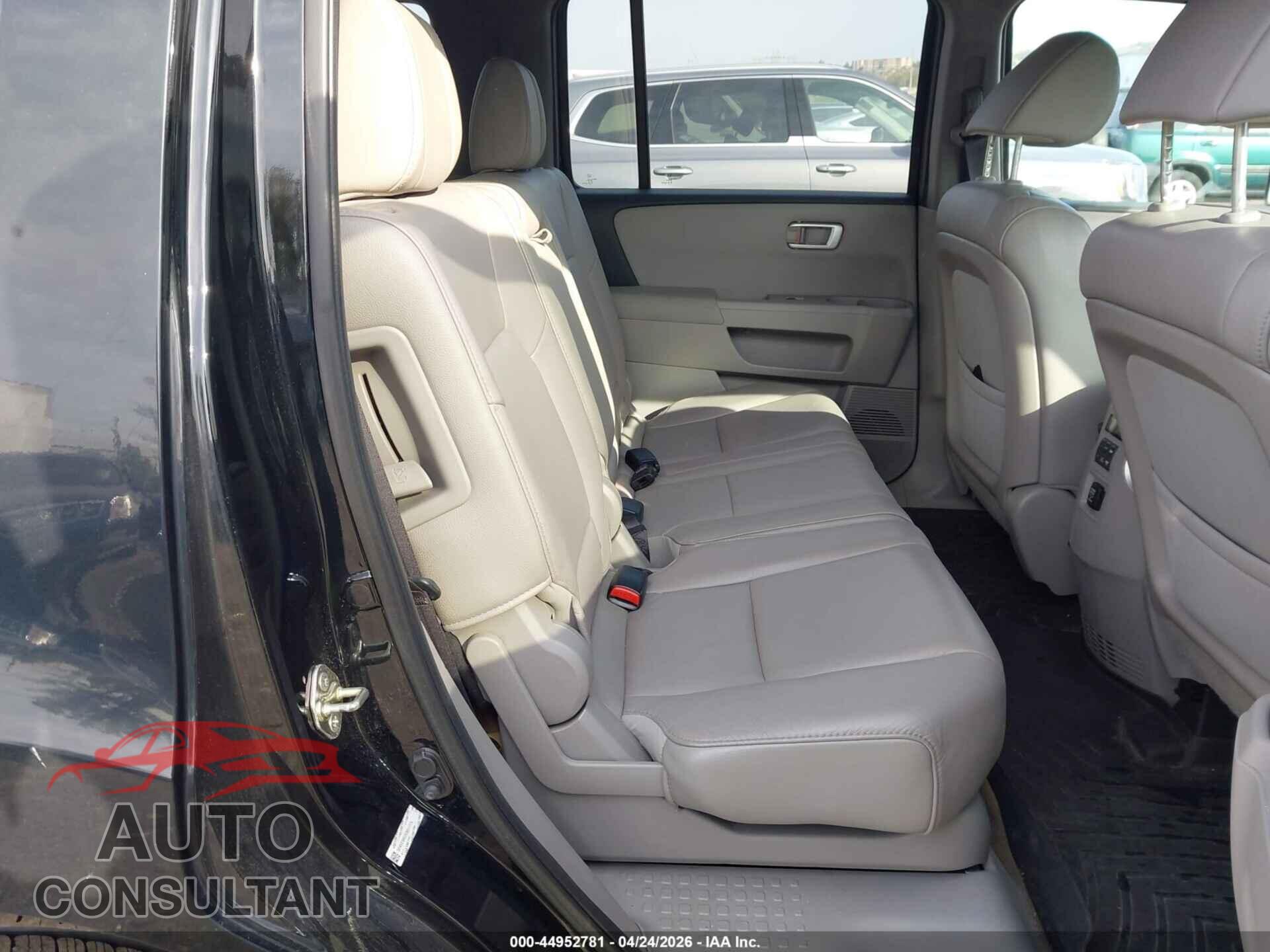 HONDA PILOT 2014 - 5FNYF4H59EB011774