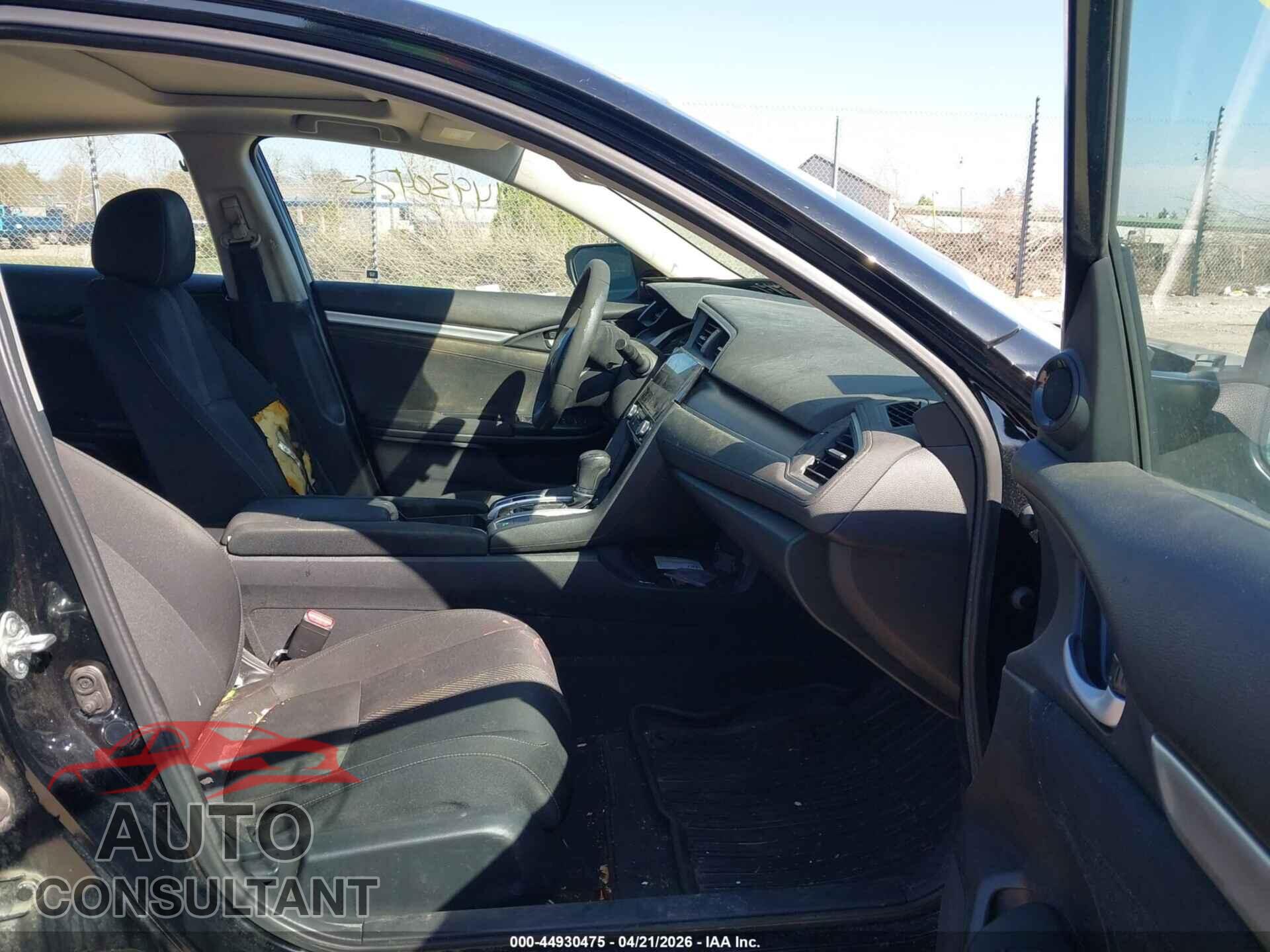 HONDA CIVIC 2017 - 19XFC2F74HE052414