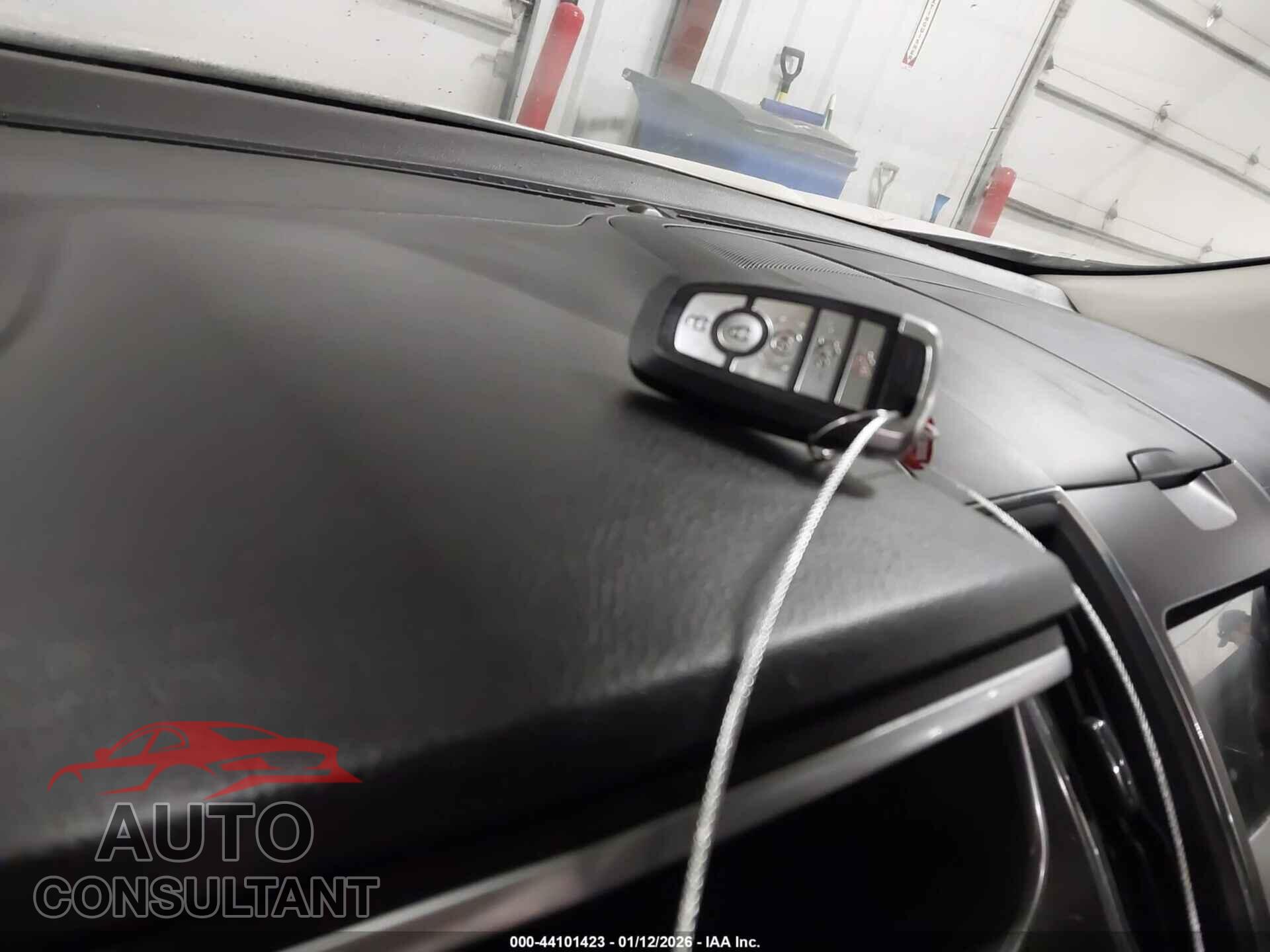 FORD EDGE 2017 - 2FMPK4K87HBC36539