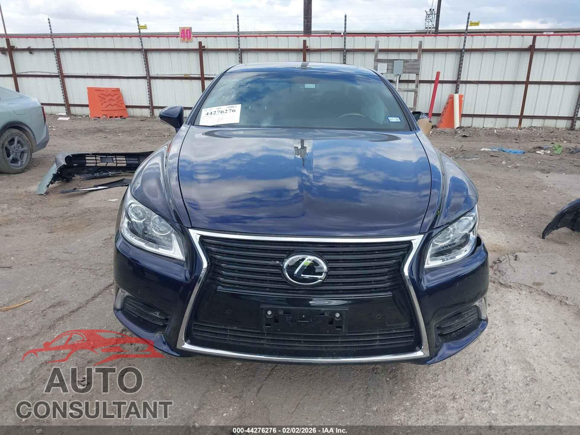 LEXUS LS 460 2017 - JTHBL5EF4H5144819