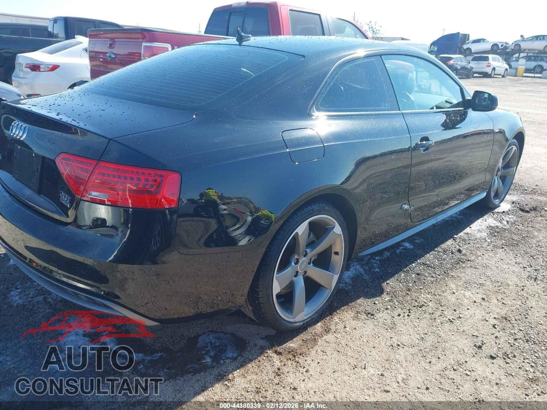 AUDI A5 2015 - WAUMFAFR8FA036756