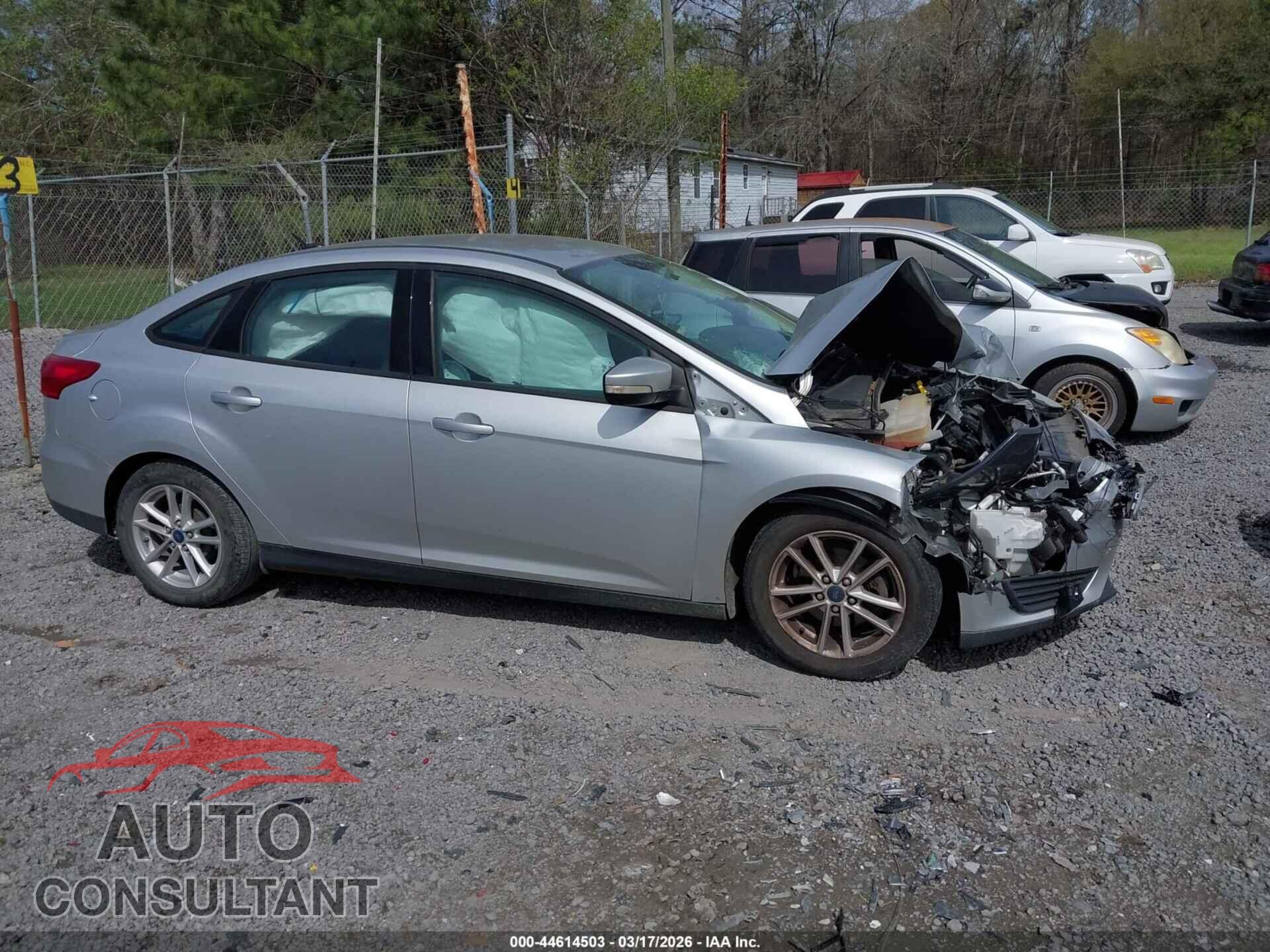 FORD FOCUS 2016 - 1FADP3F20GL345602