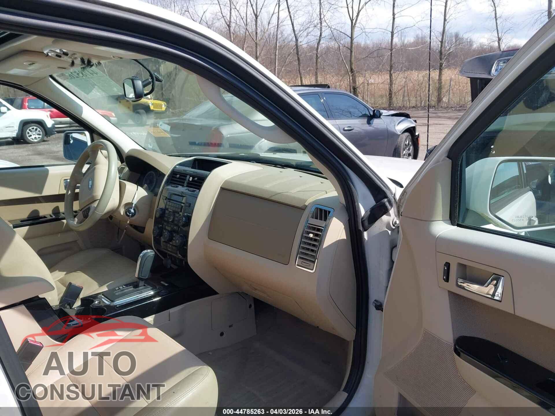 FORD ESCAPE 2012 - 1FMCU9EG5CKC40175