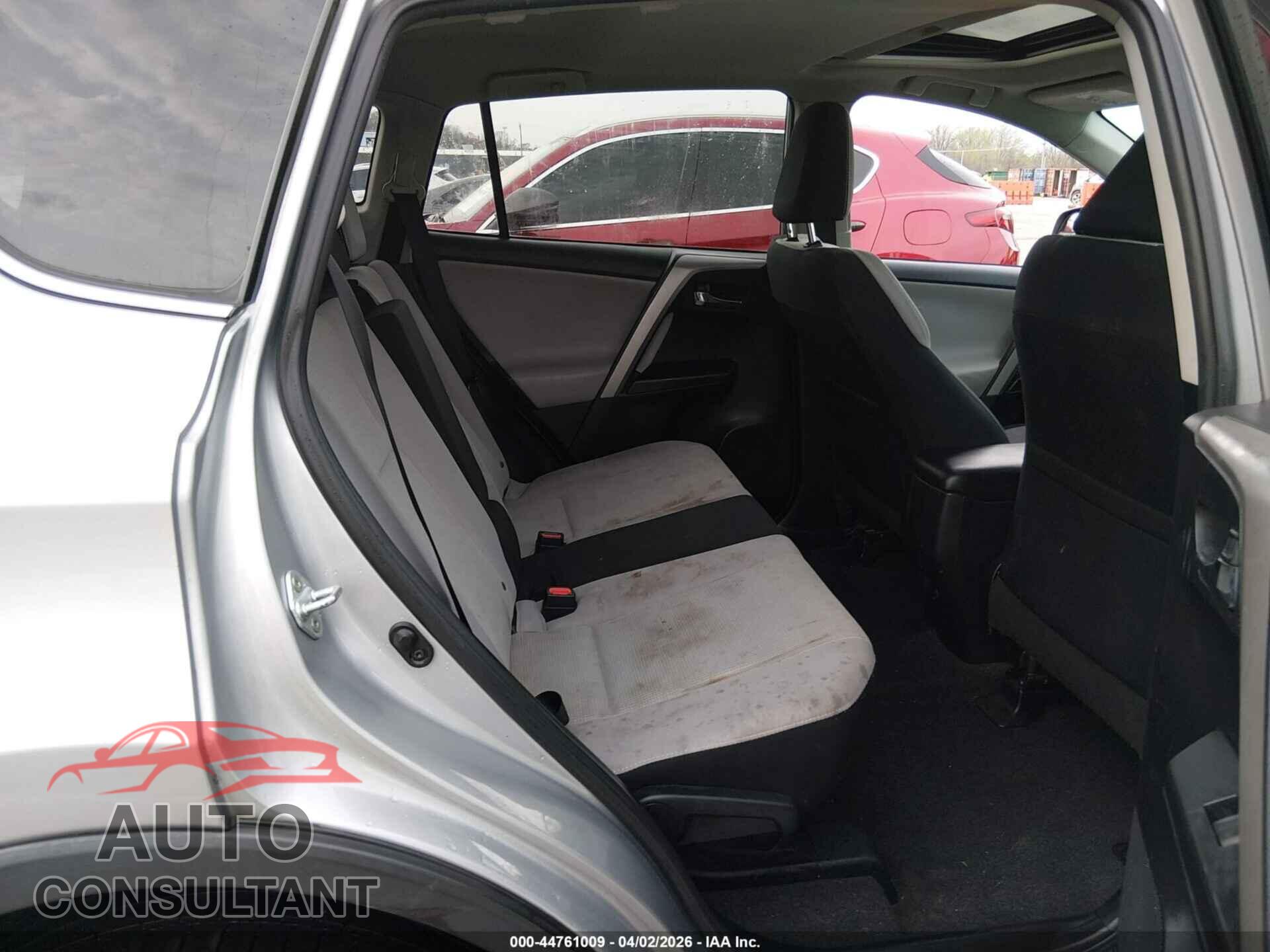 TOYOTA RAV4 2016 - 2T3RFREV1GW511706