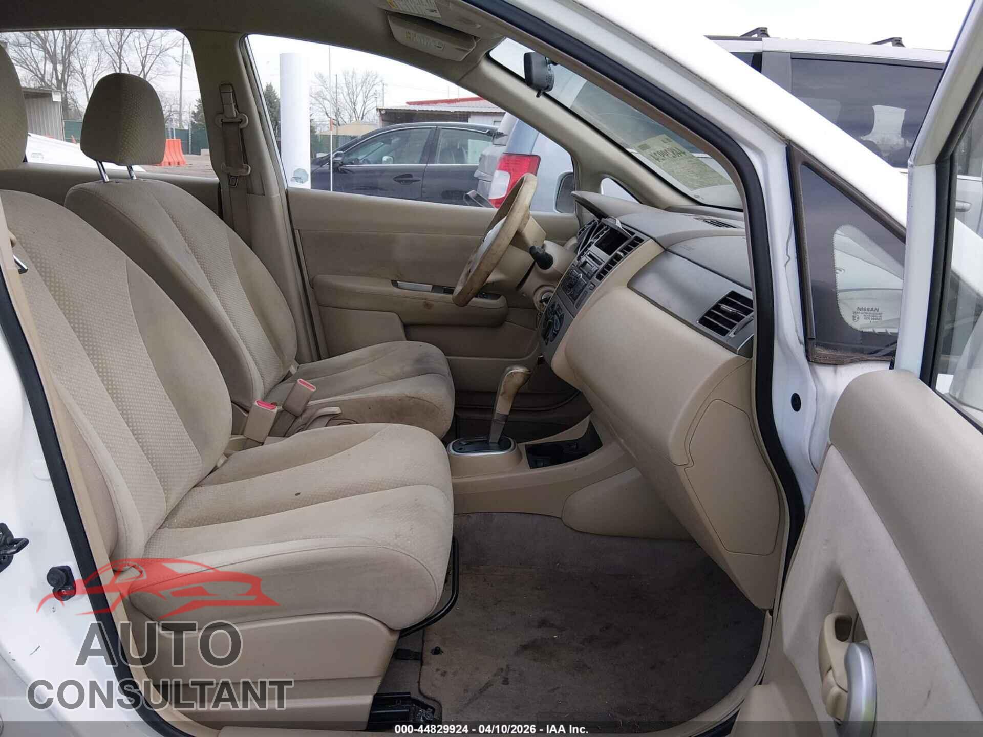 NISSAN VERSA 2011 - 3N1BC1CP9BL403773