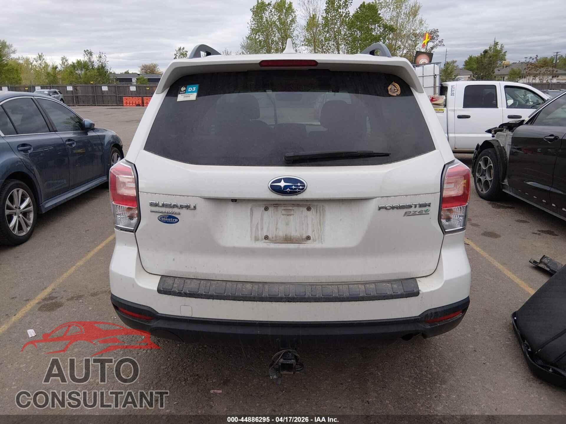 SUBARU FORESTER 2017 - JF2SJAEC6HH436431