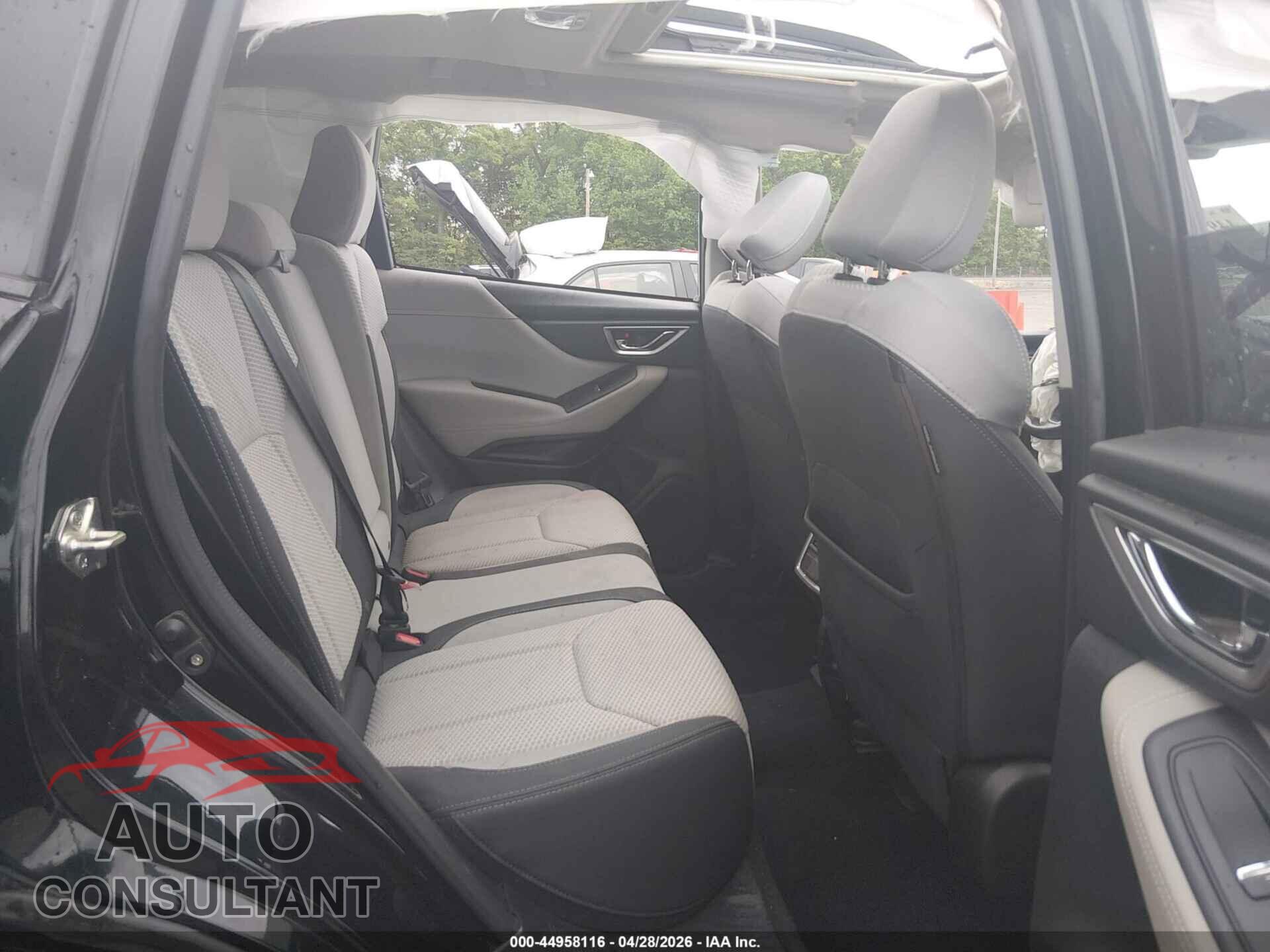 SUBARU FORESTER 2019 - JF2SKAEC4KH568432