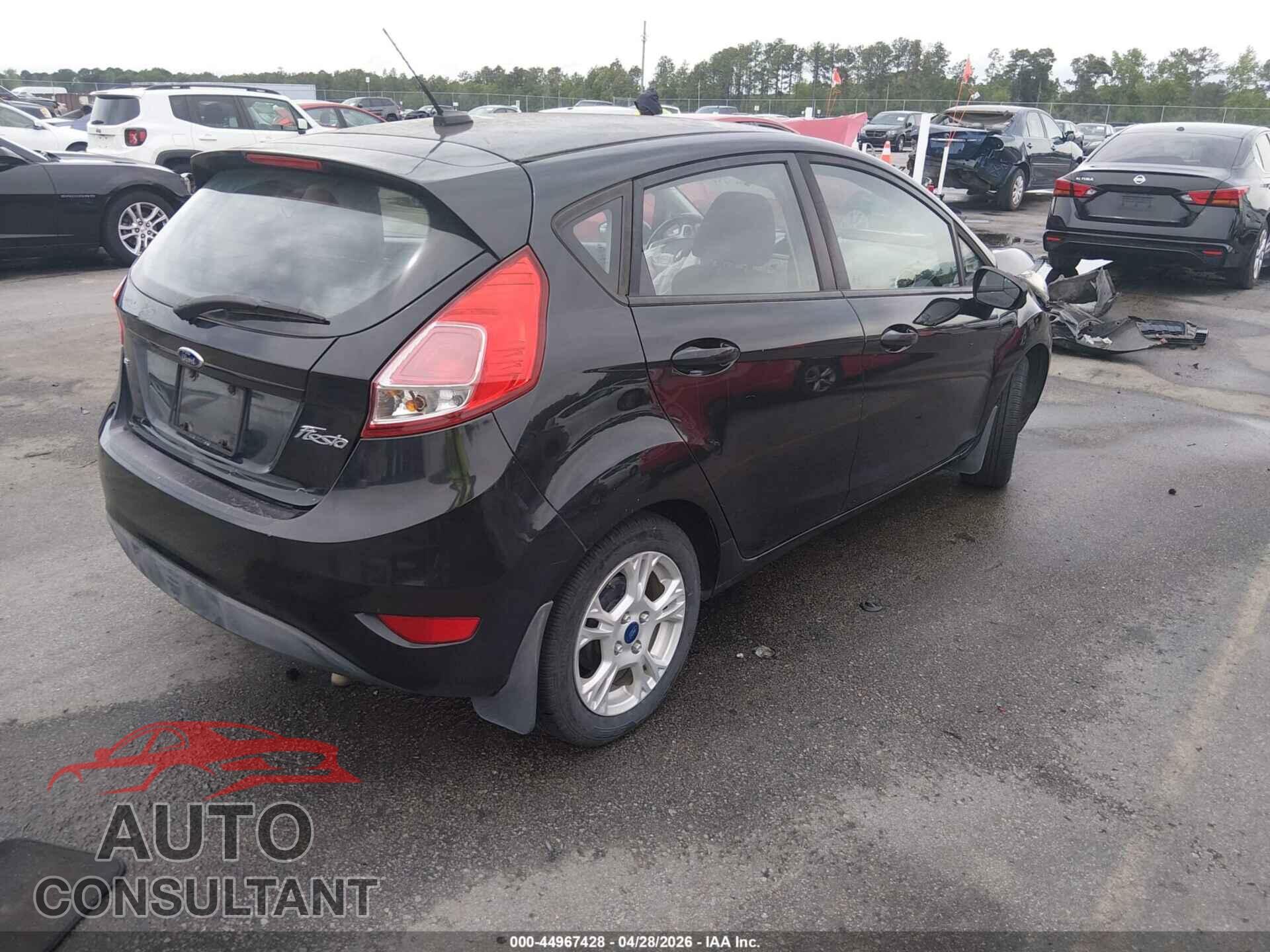 FORD FIESTA 2015 - 3FADP4EJ2FM117600