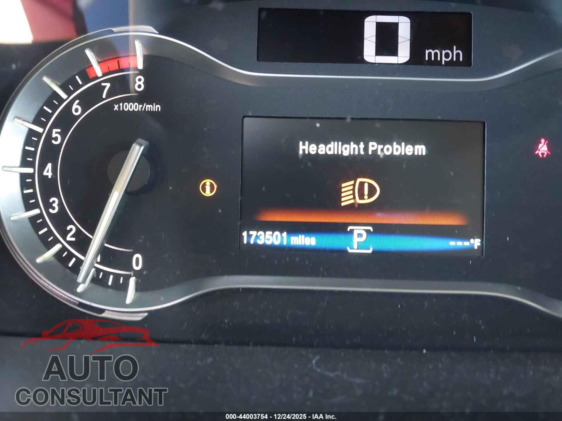 HONDA PILOT 2017 - 5FNYF6H0XHB067260