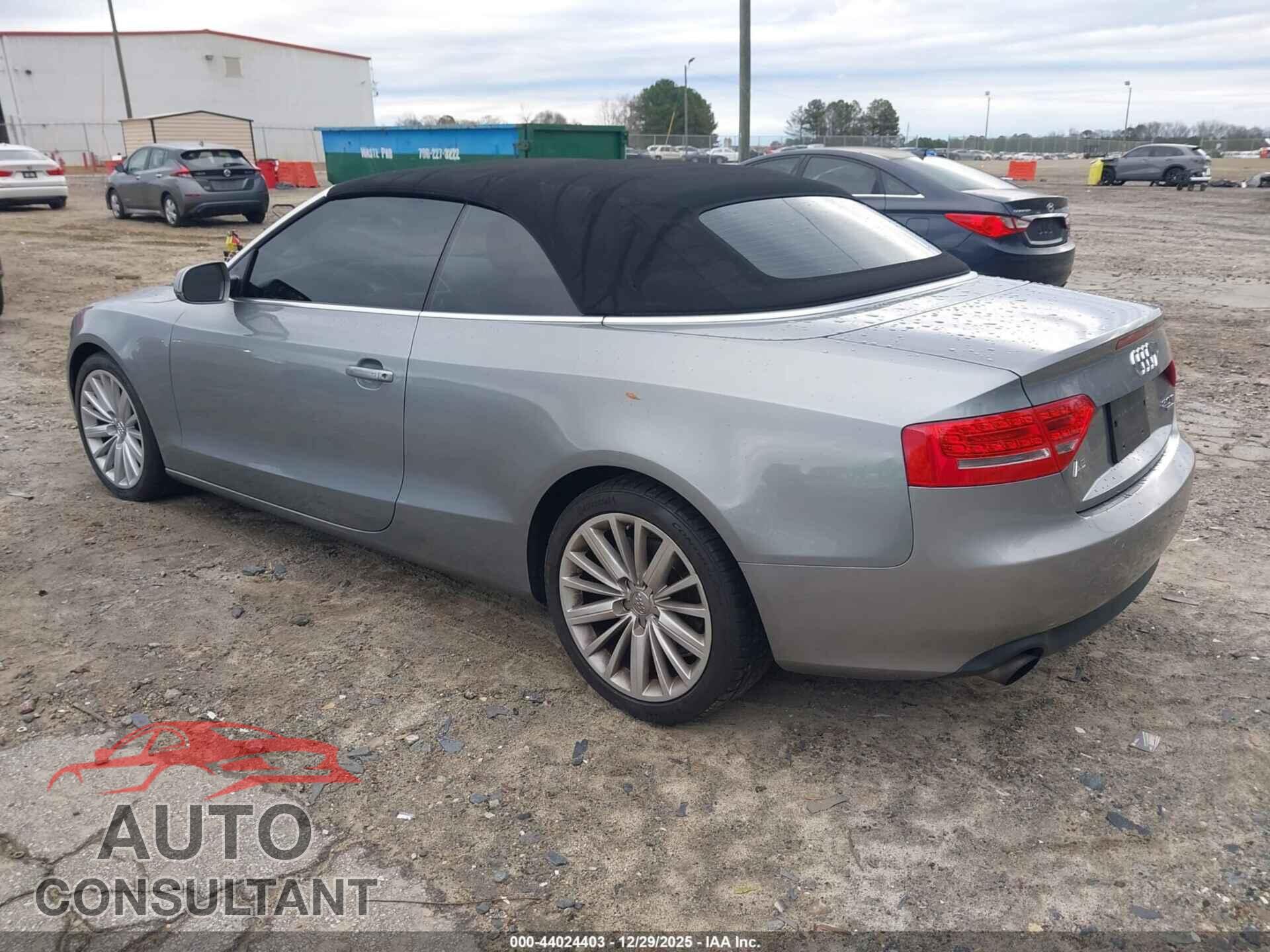 AUDI A5 2010 - WAULFAFH2AN006771