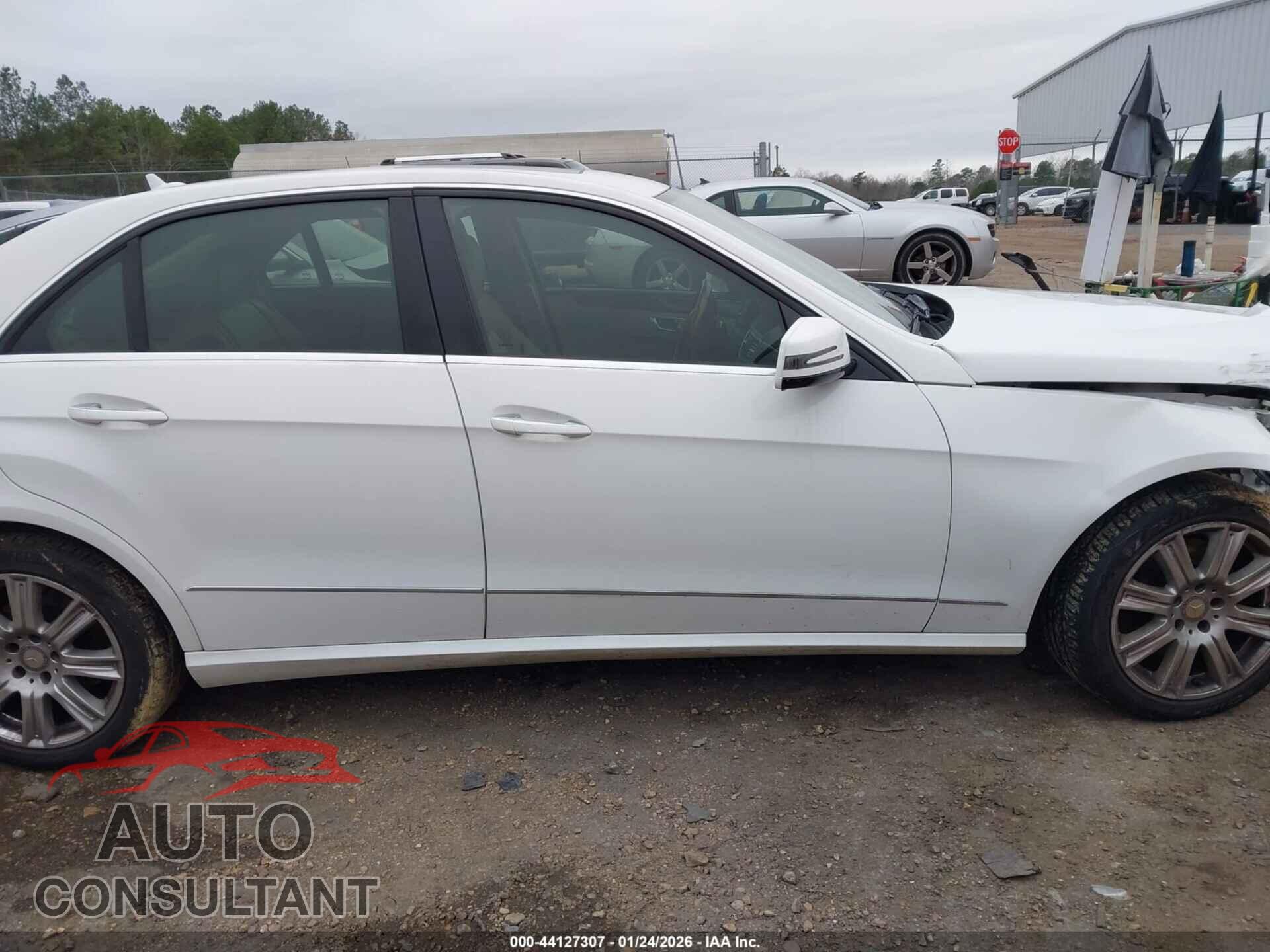 MERCEDES-BENZ E 2013 - WDDHF8JB9DA764998