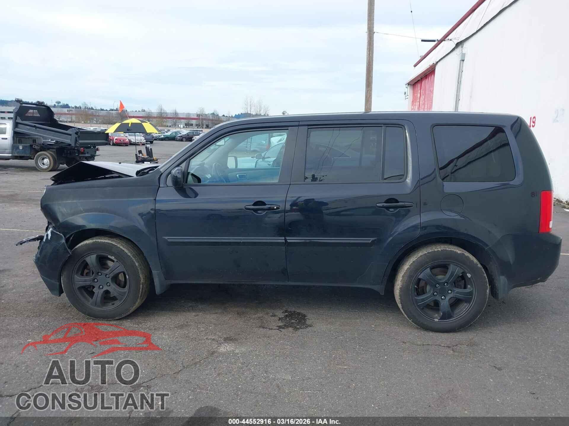 HONDA PILOT 2015 - 5FNYF4H72FB055442