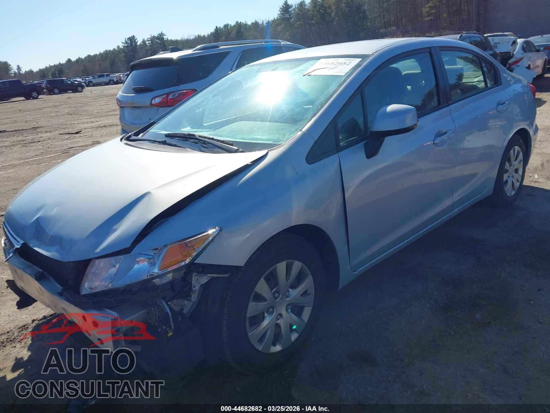 HONDA CIVIC 2012 - 2HGFB2F55CH528623