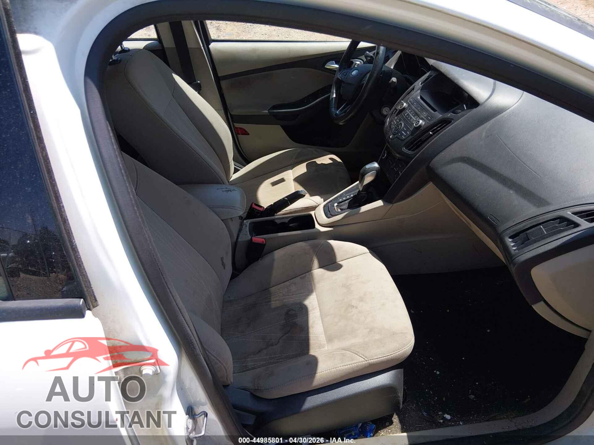 FORD FOCUS 2016 - 1FADP3F27GL350182