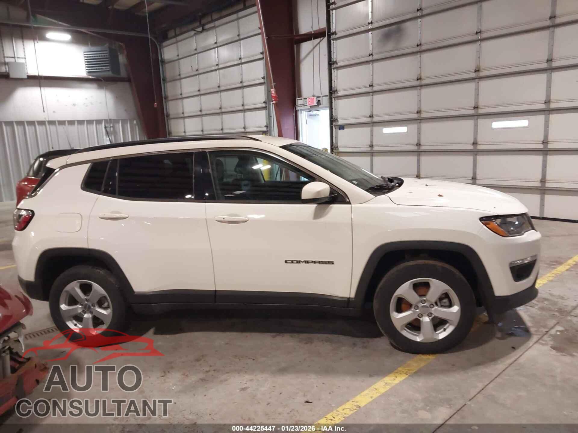 JEEP COMPASS 2019 - 3C4NJDBB2KT767444