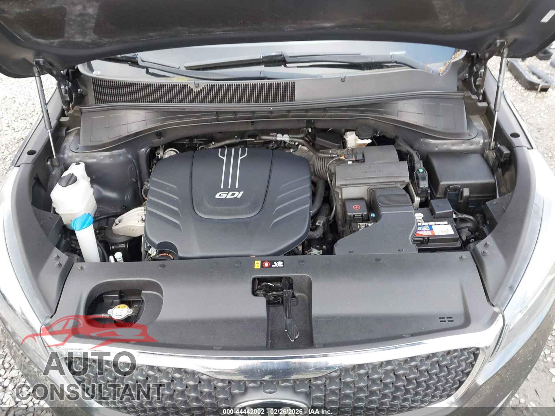 KIA SORENTO 2017 - 5XYPGDA58HG334357