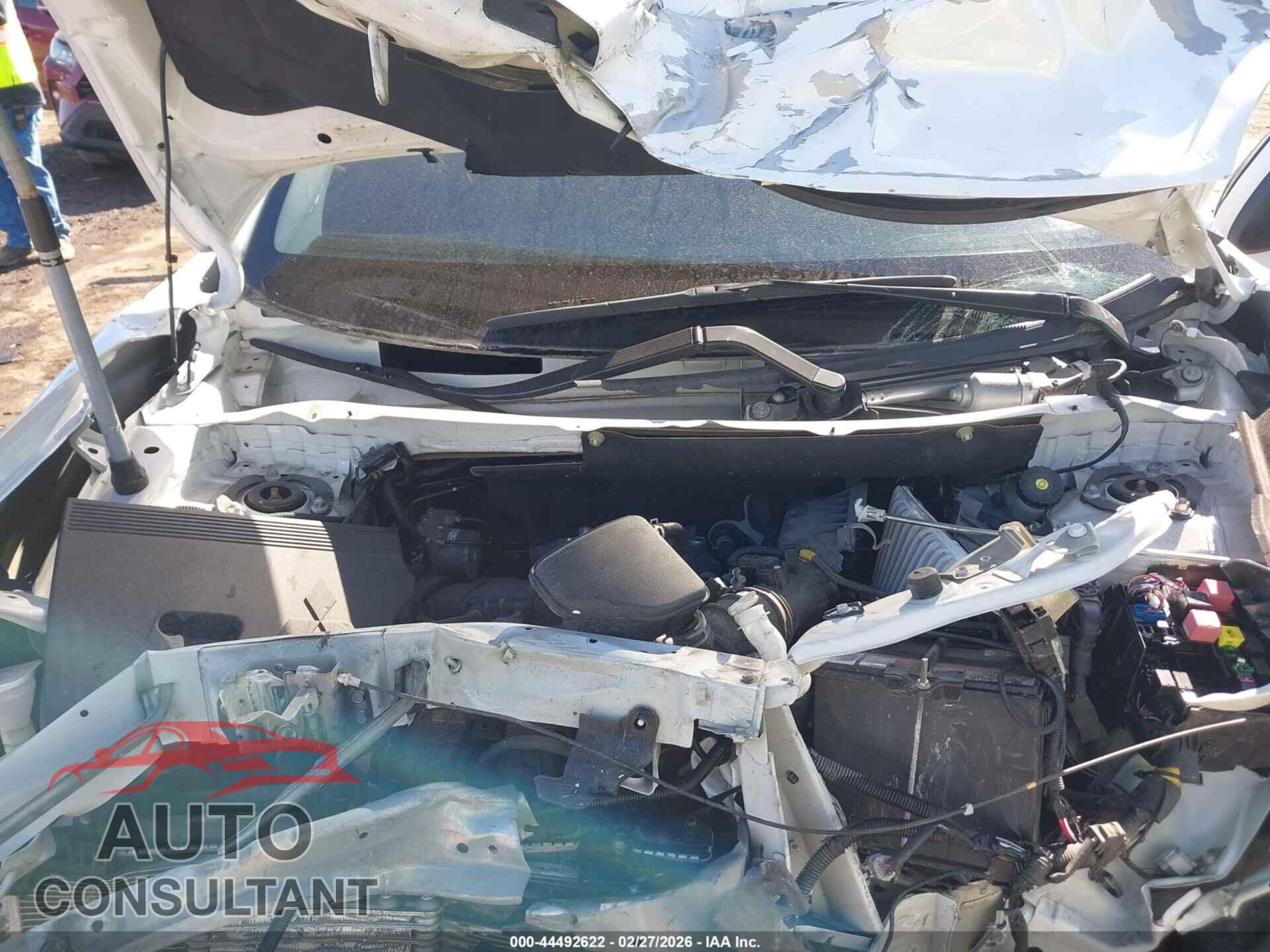 MITSUBISHI OUTLANDER 2019 - JA4AD3A36KZ007899