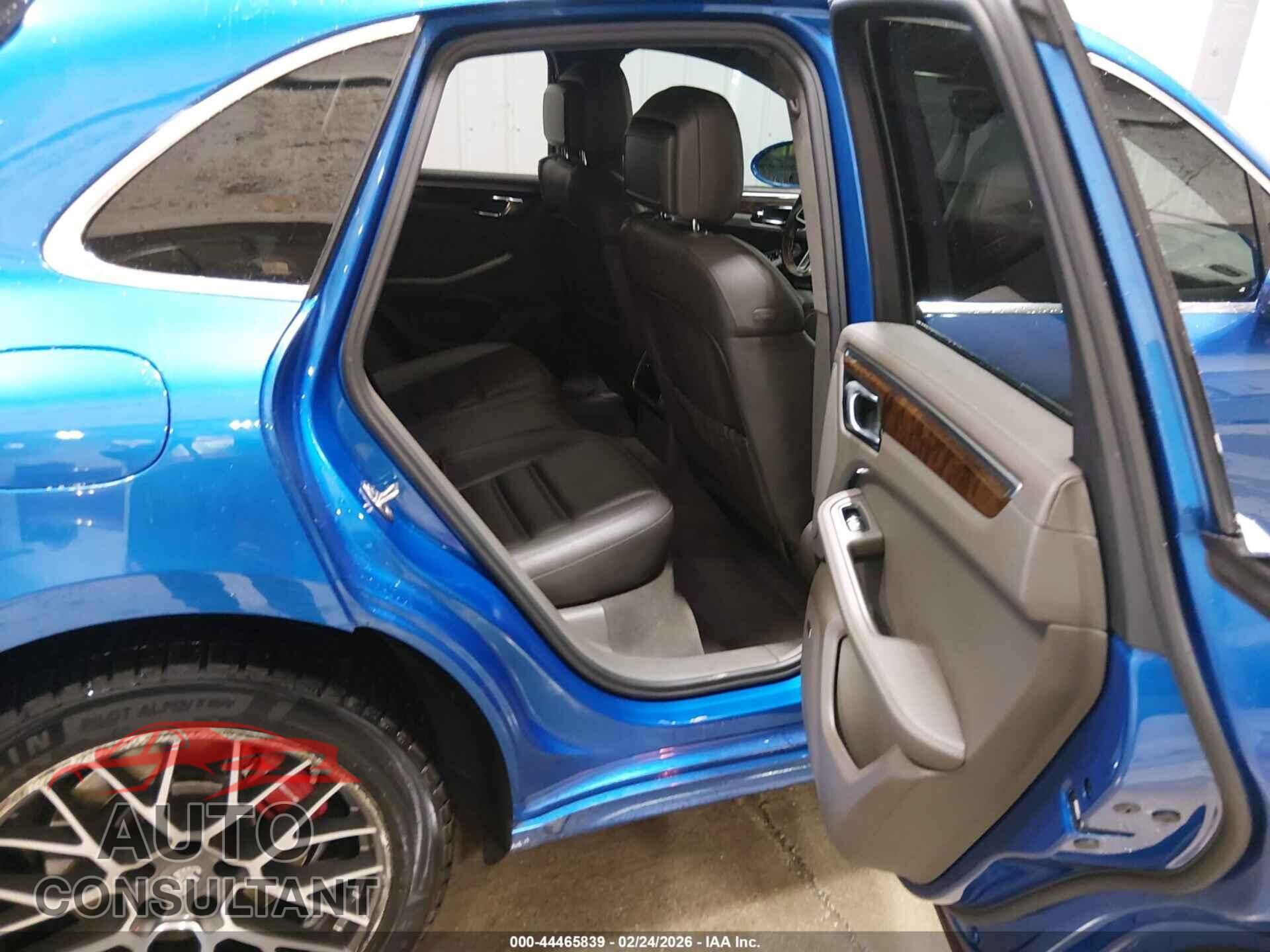 PORSCHE MACAN 2016 - WP1AF2A5XGLB91832