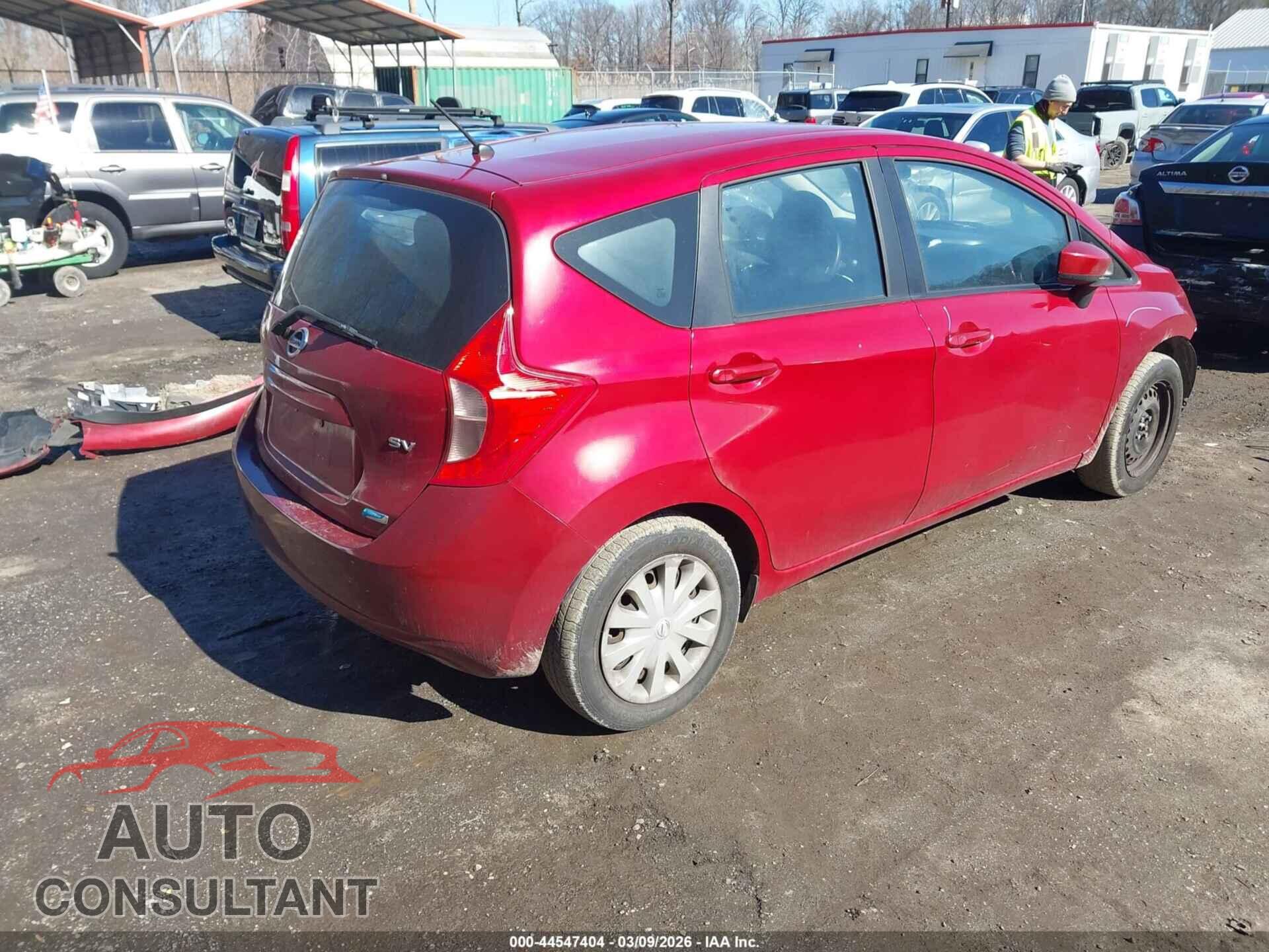 NISSAN VERSA NOTE 2015 - 3N1CE2CP2FL422580