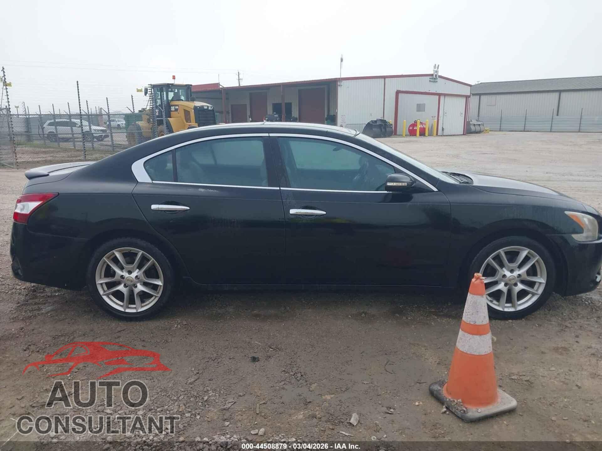NISSAN MAXIMA 2010 - 1N4AA5AP9AC820156