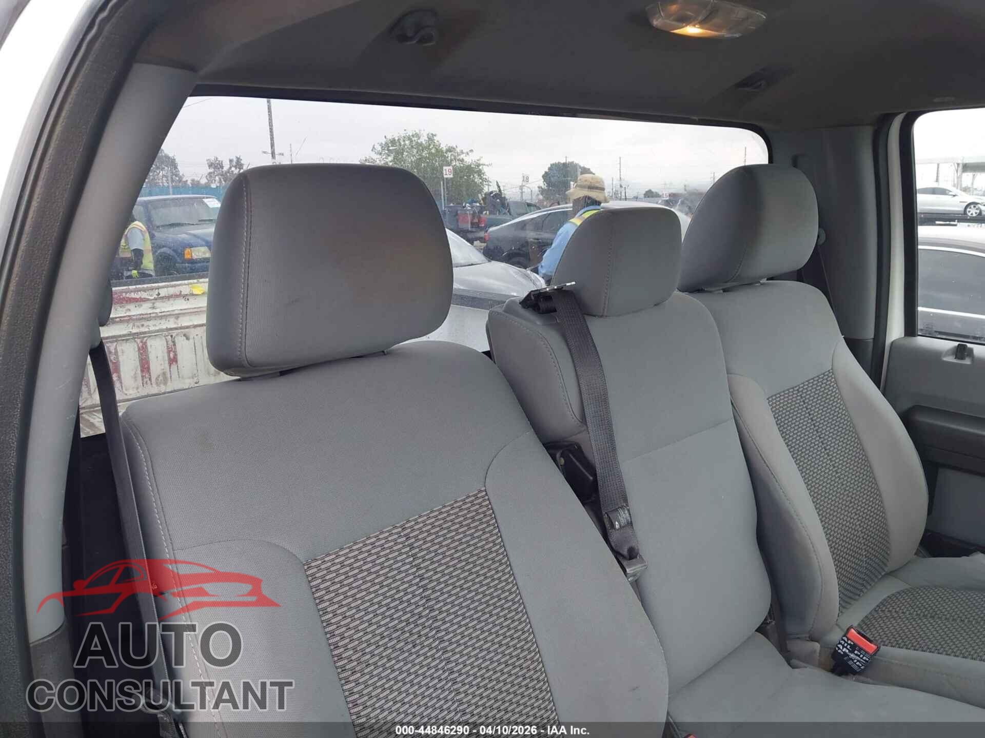FORD F-250 2015 - 1FDBF2A65FEC56468