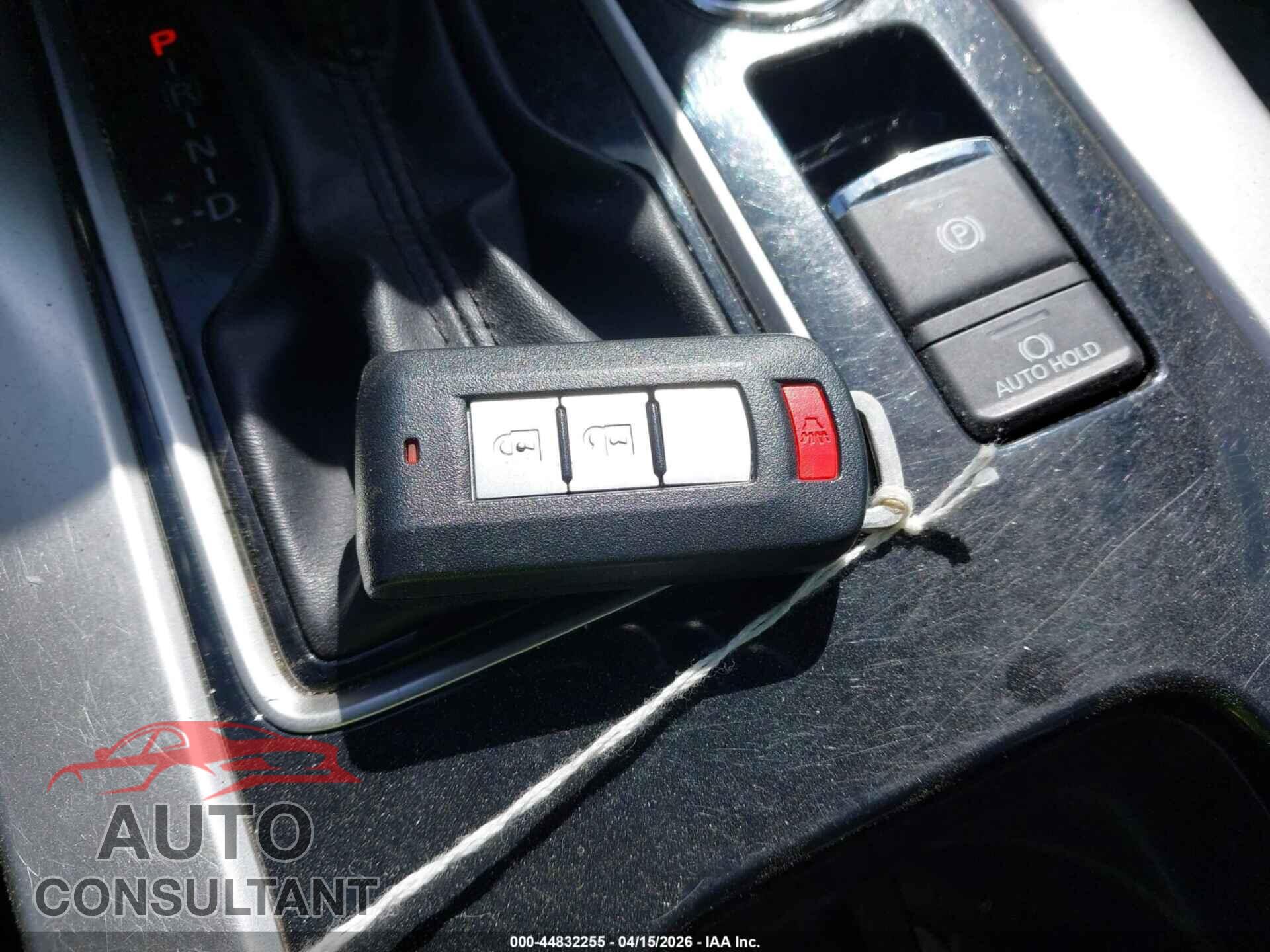 MITSUBISHI ECLIPSE CROSS 2022 - JA4ATWAA1NZ000382