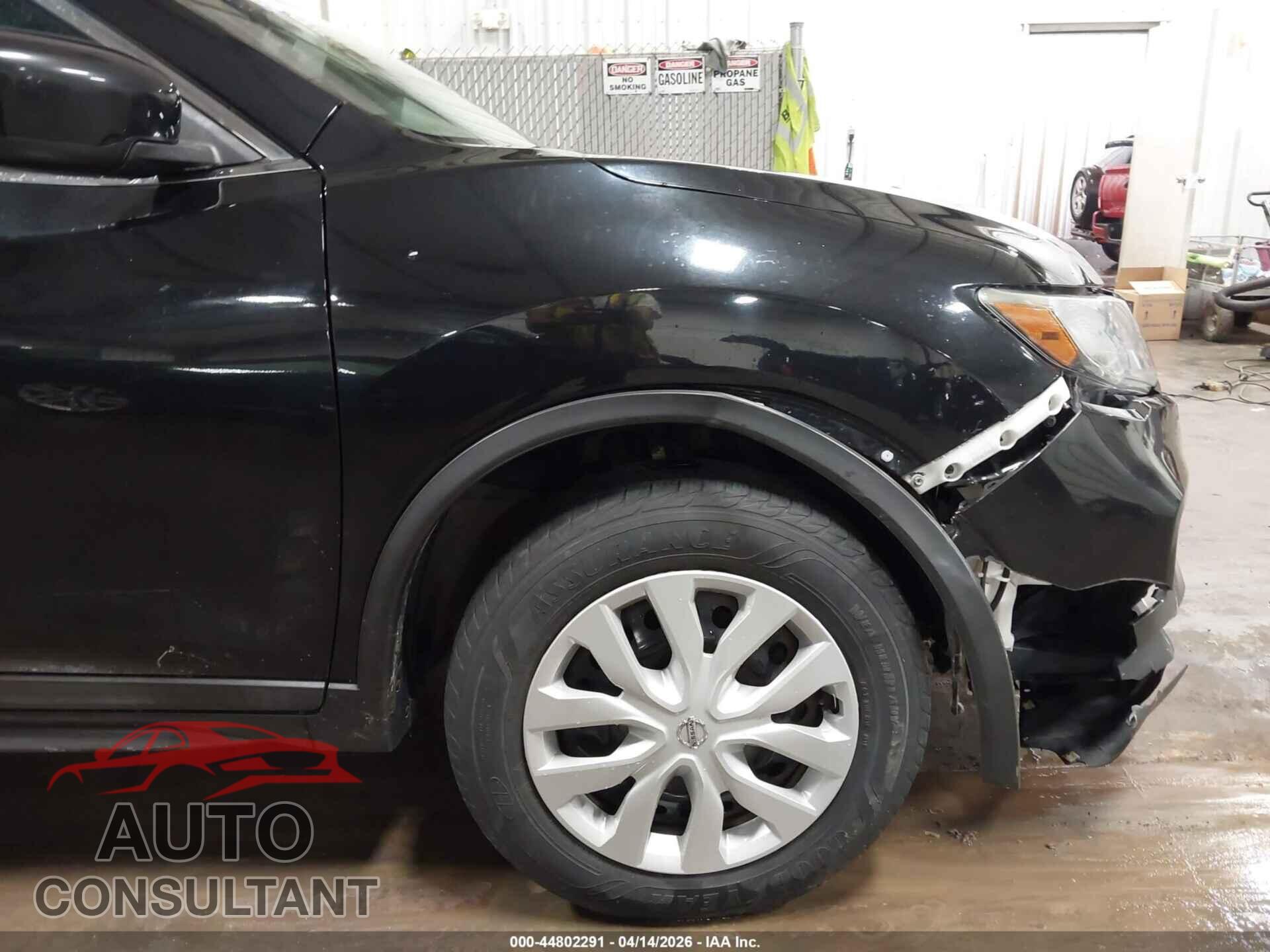 NISSAN ROGUE 2017 - 5N1AT2MV2HC824990