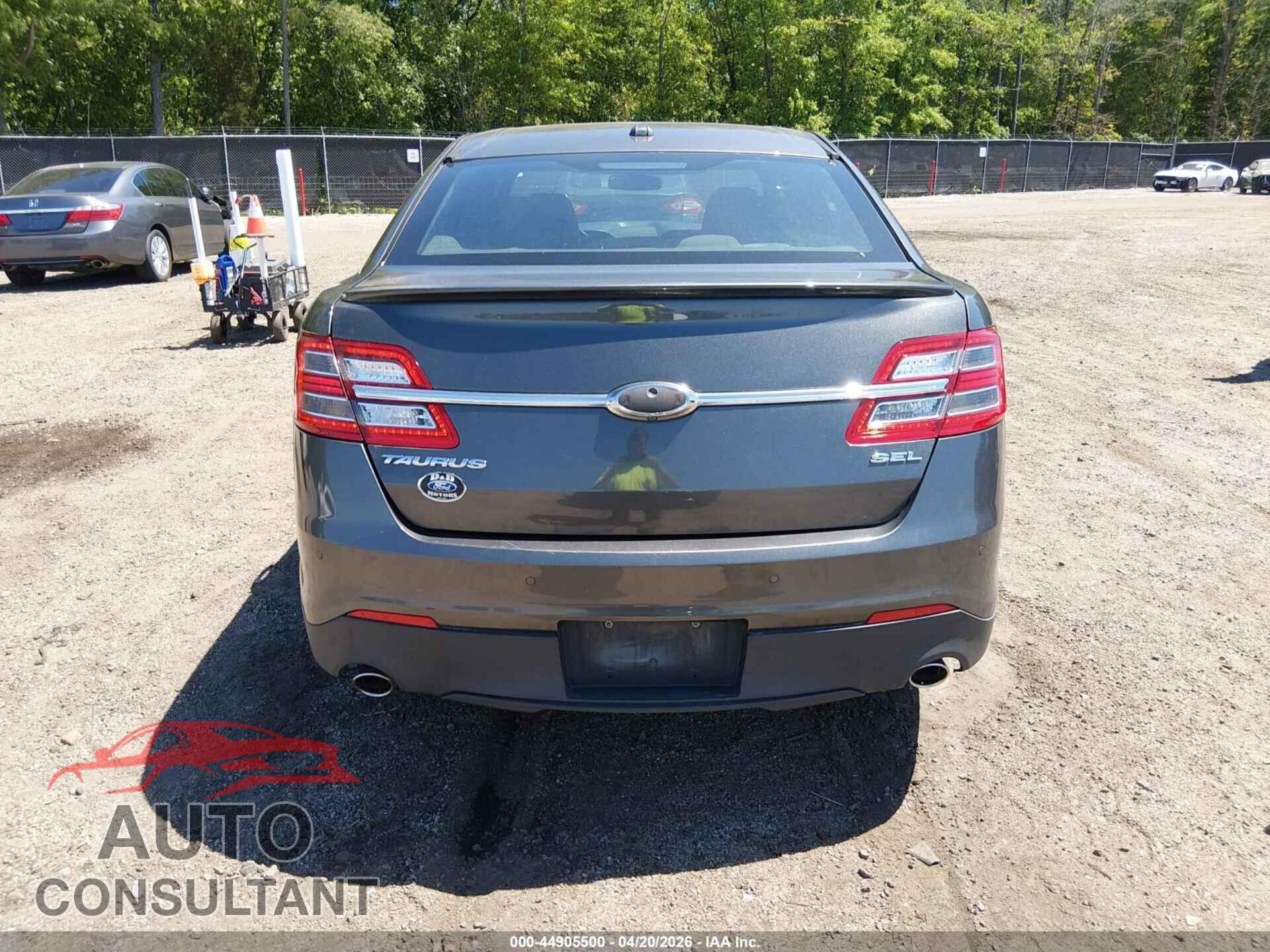 FORD TAURUS 2016 - 1FAHP2E84GG143128