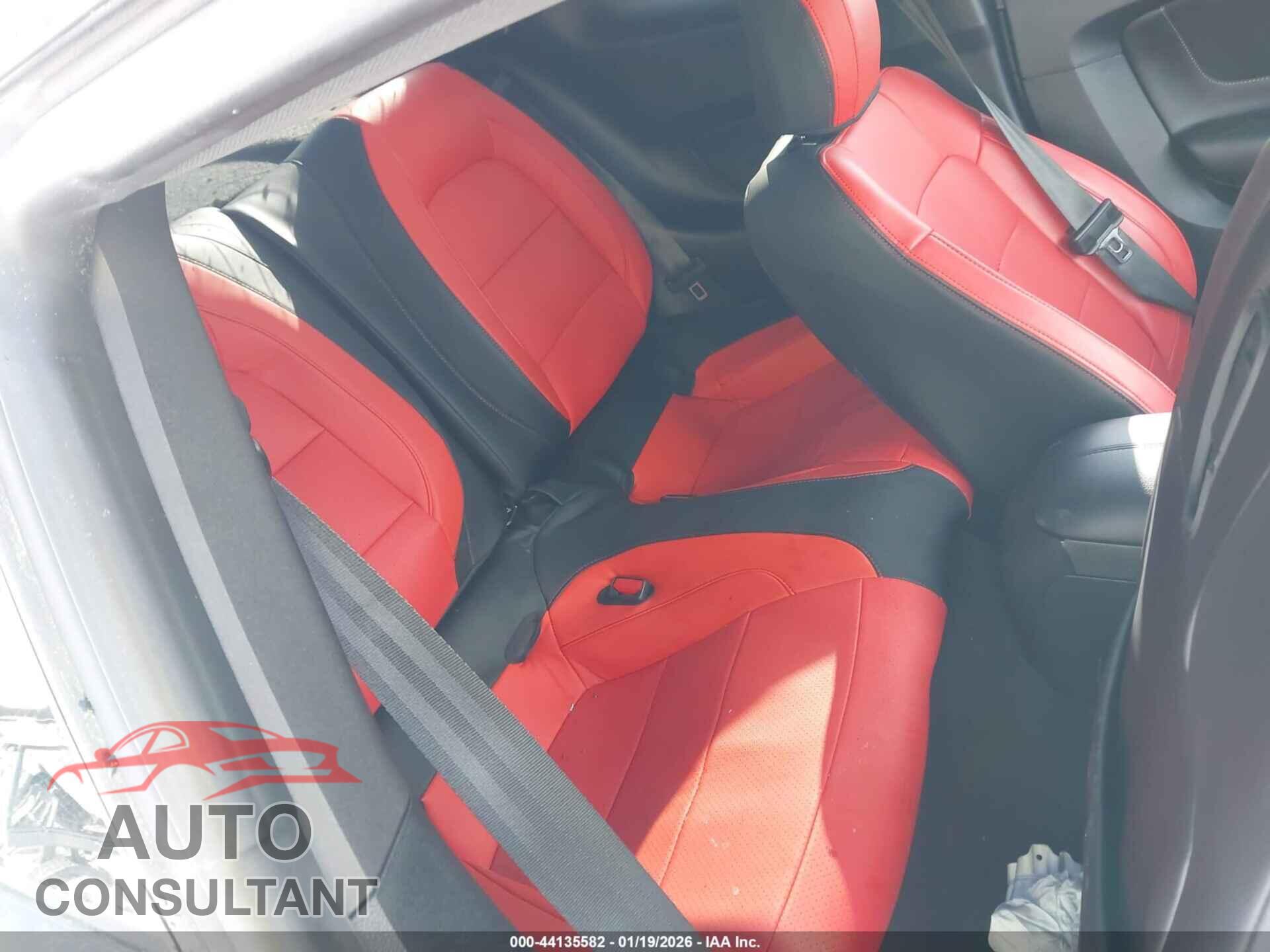 FORD MUSTANG 2022 - 1FA6P8CF9N5146031