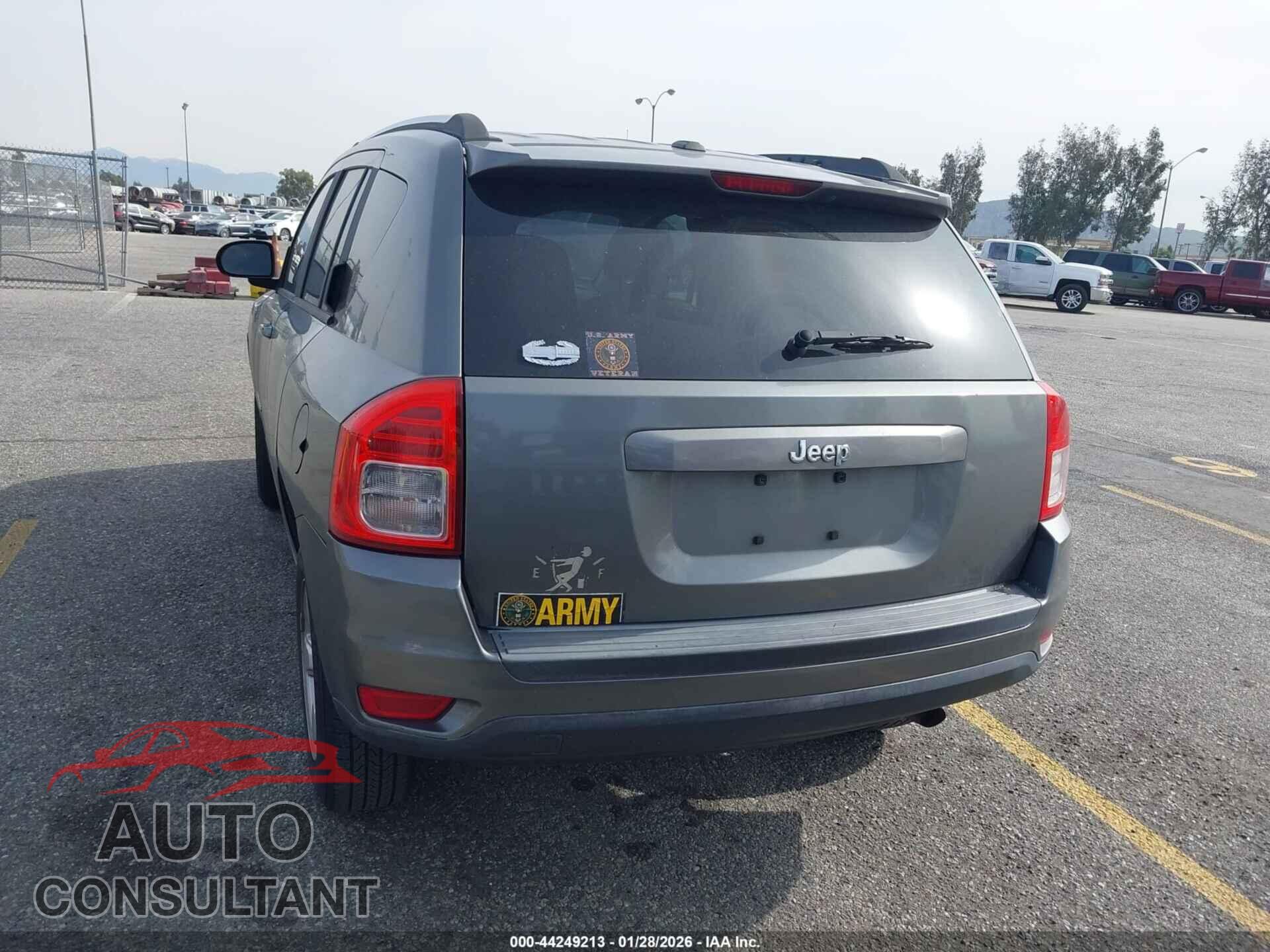 JEEP COMPASS 2013 - 1C4NJCBA0DD237774