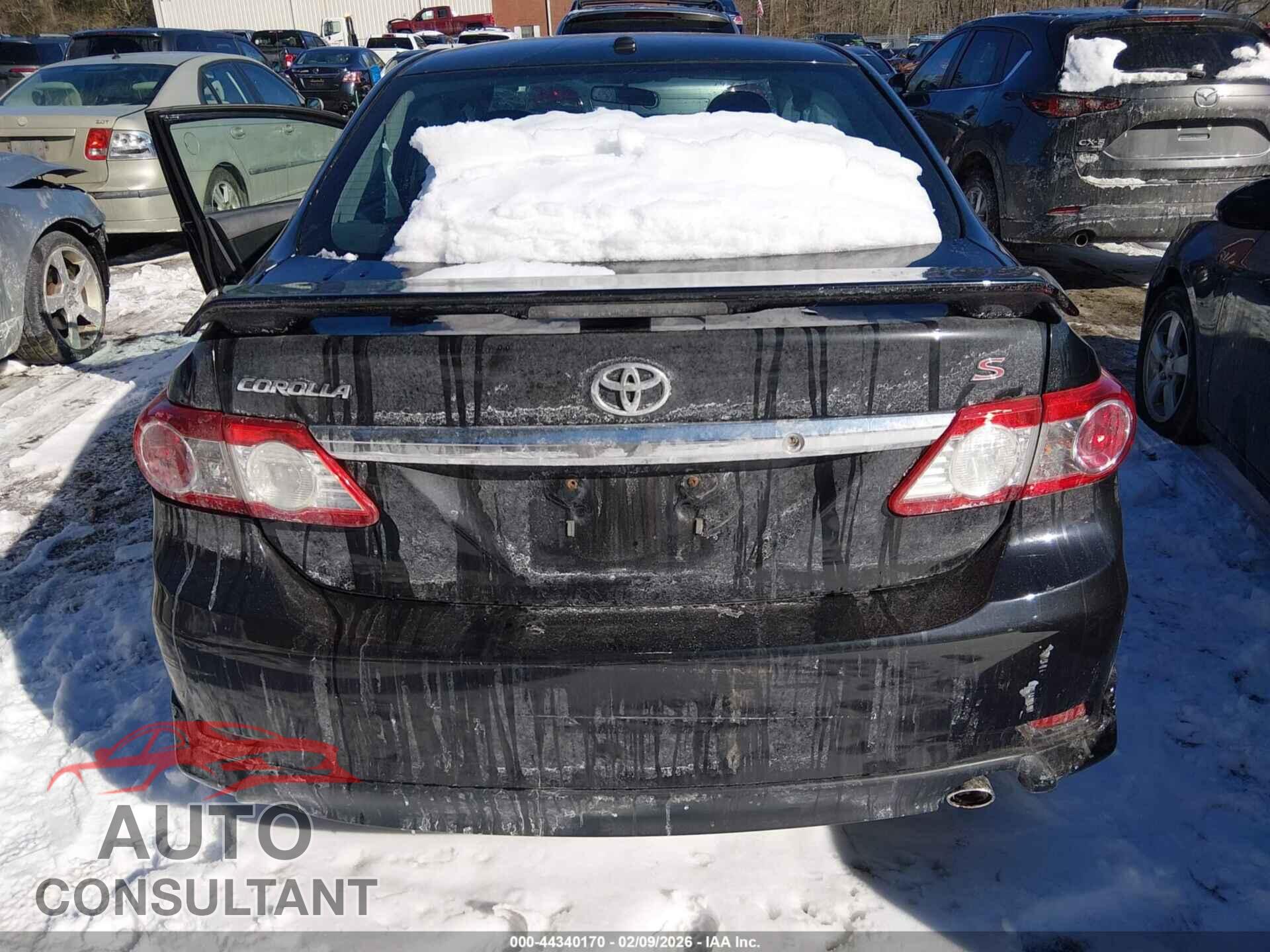TOYOTA COROLLA 2013 - 2T1BU4EEXDC039666