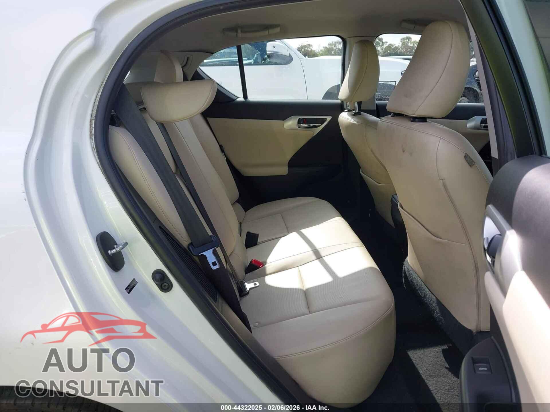 LEXUS CT 200H 2012 - JTHKD5BH8C2089045