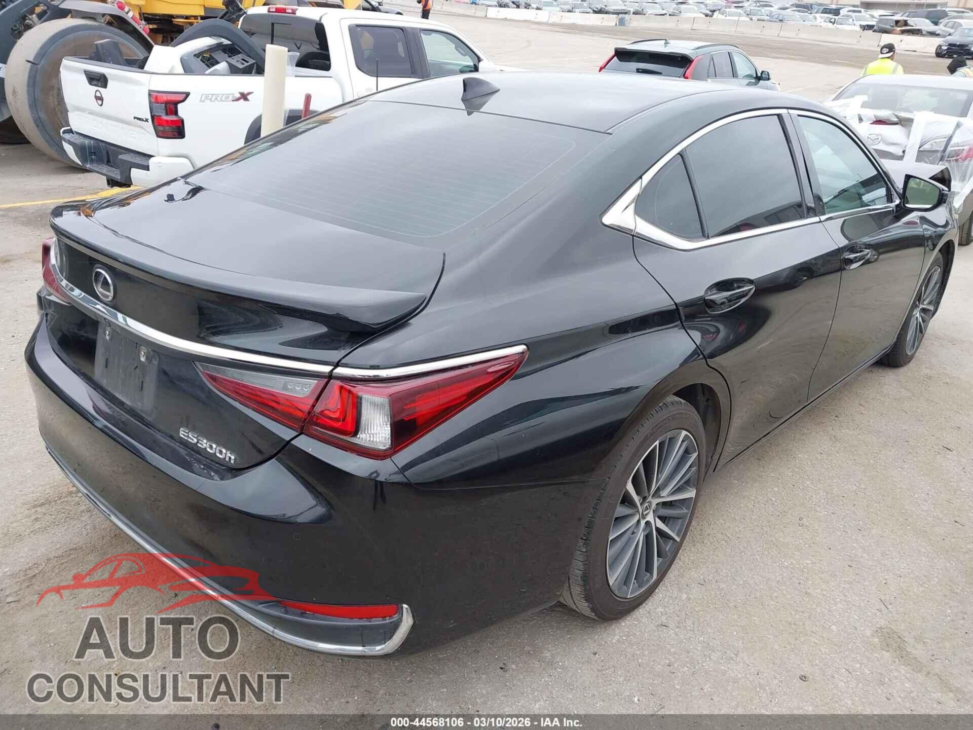LEXUS ES 300H 2023 - 58ADA1C17PU036655
