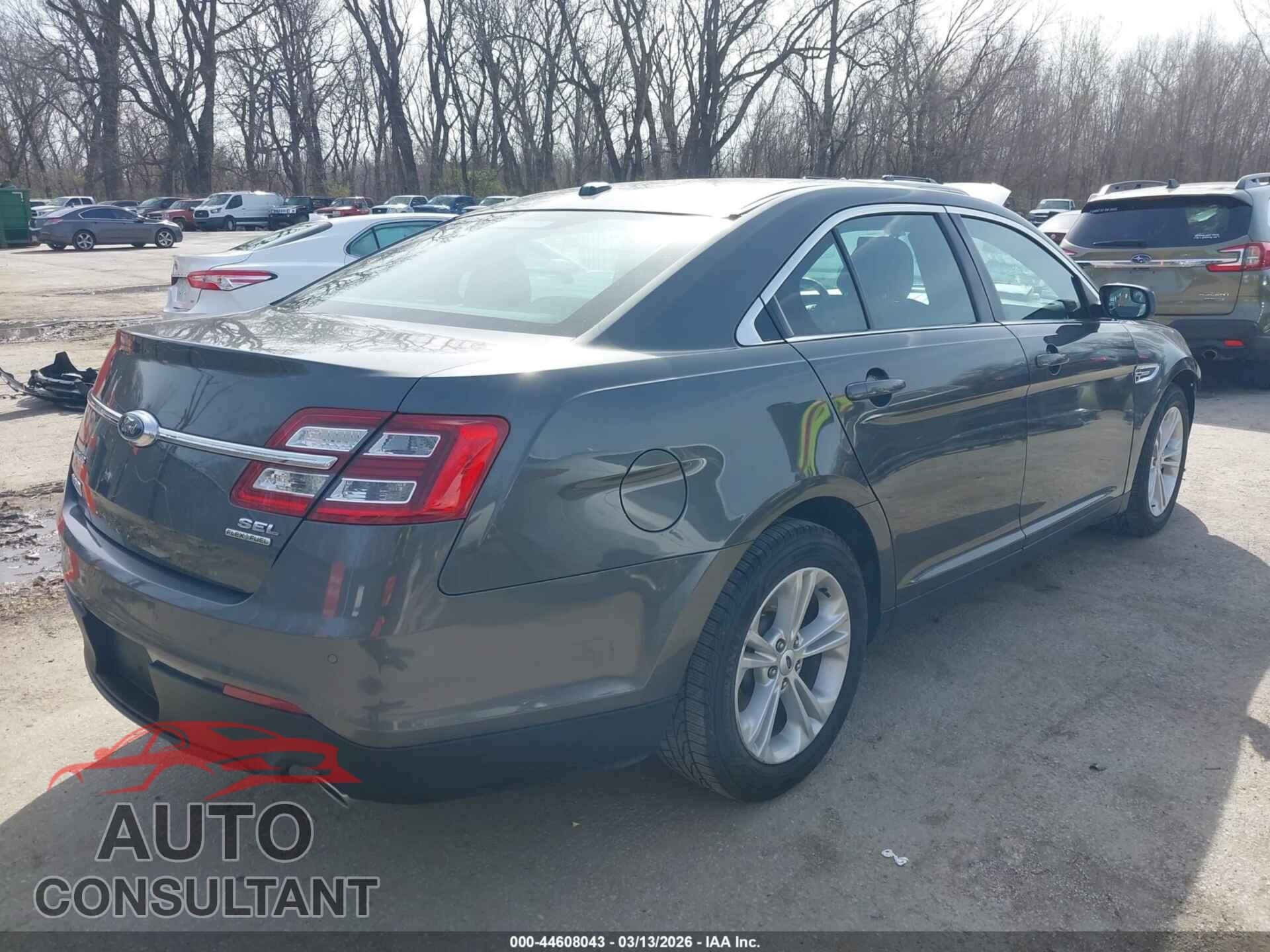 FORD TAURUS 2016 - 1FAHP2E88GG144590
